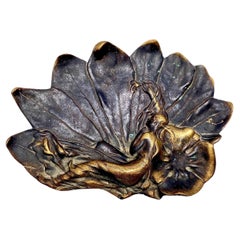 Vide Poche, Art Nouveau Period, in Bronze with Gold and Black Patina