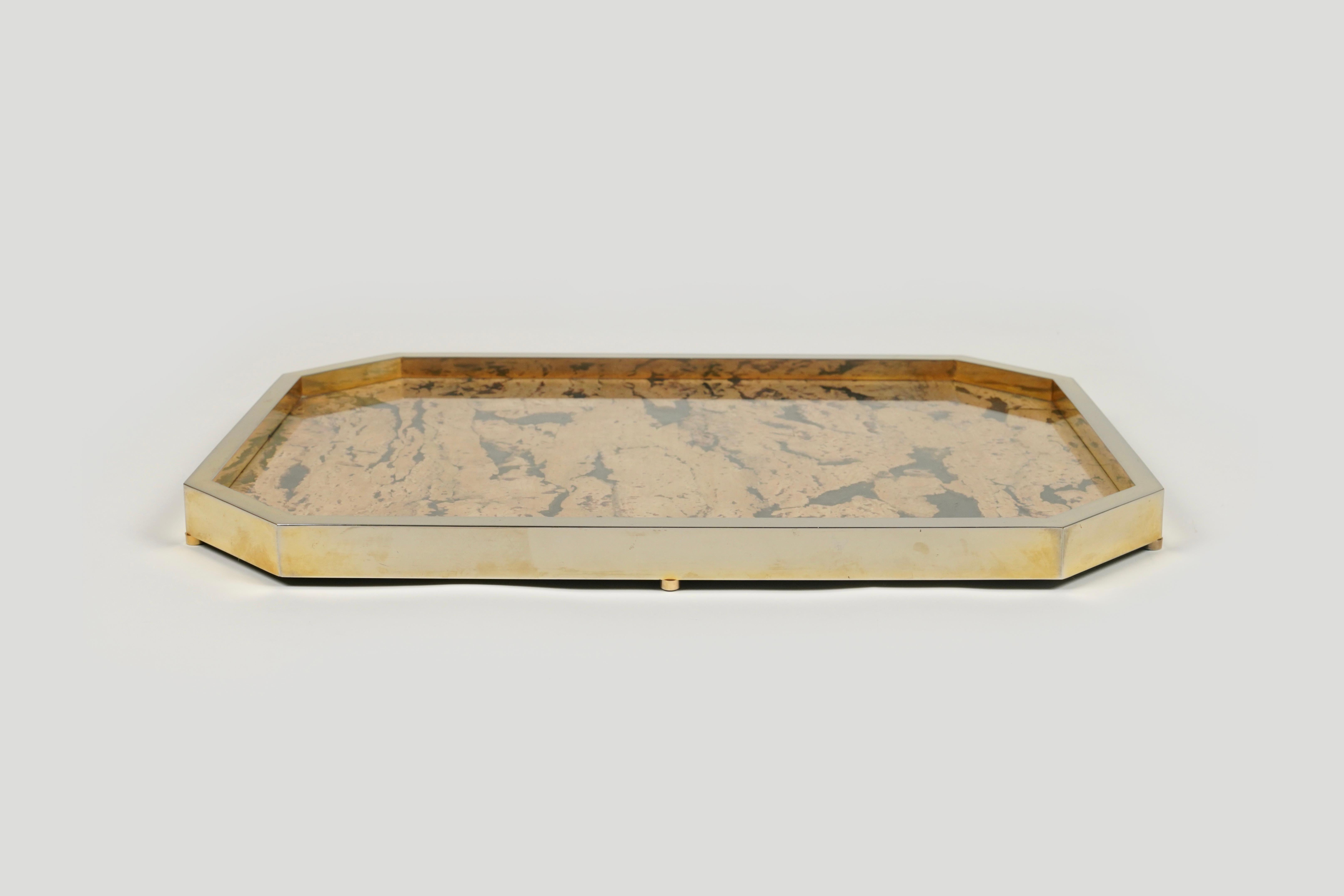Mid-Century Modern Vide-Poche Centerpiece Tray in Cork & Brass by Jet Set Milano, Italy 1970s For Sale