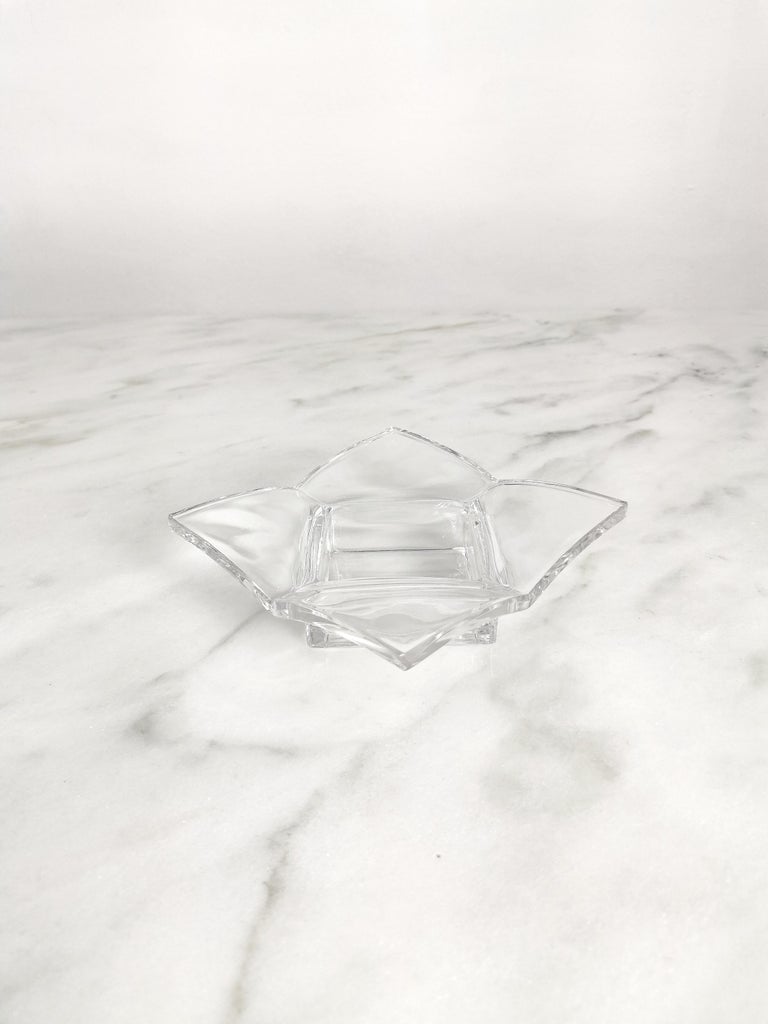 Mid-Century Modern Vide-Poche Crystal Glass Decorative Object Transparent,Mid-Century, Italy, 1970s For Sale