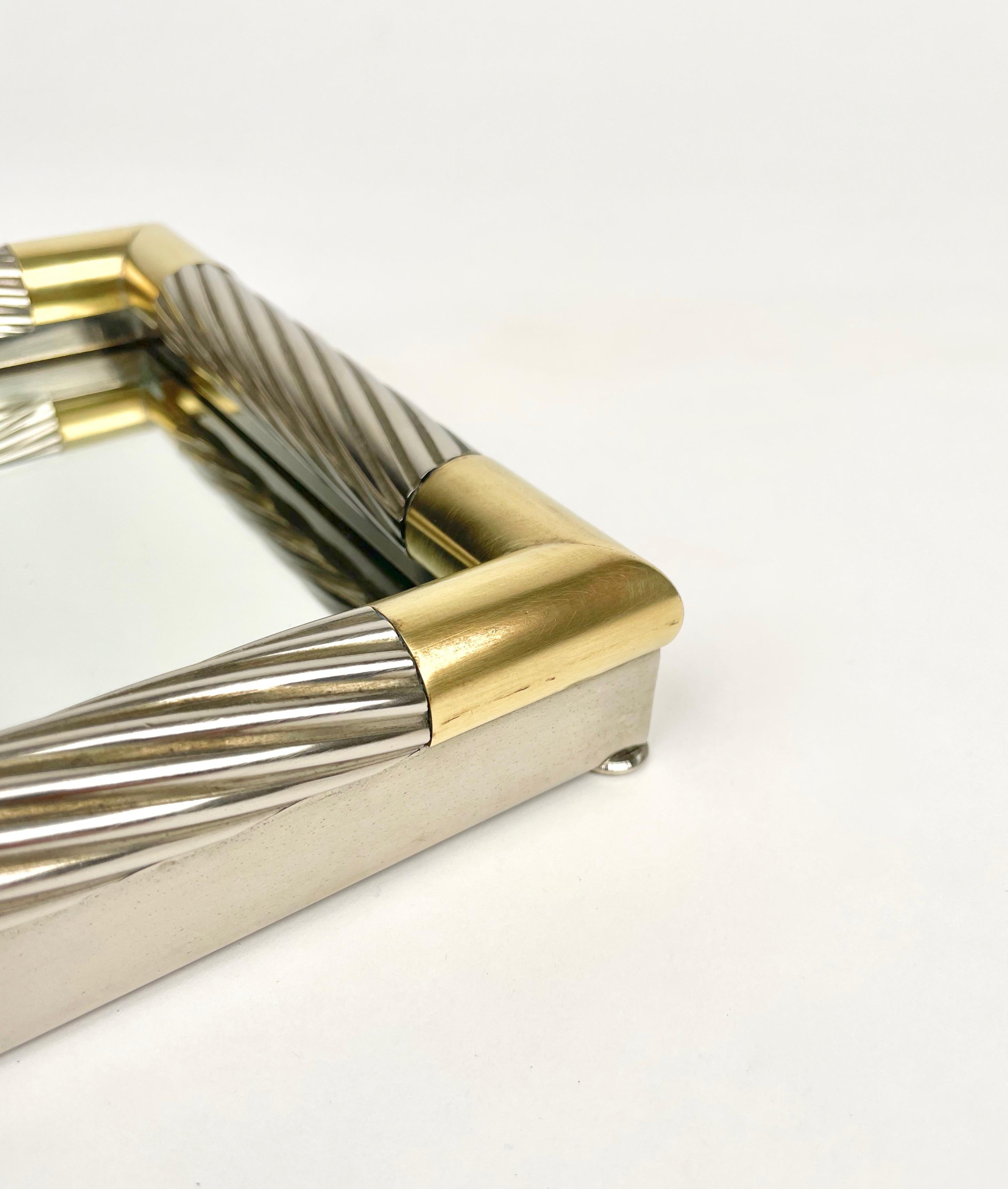 Vide-Poche in Silver Metal, Brass and Mirror by Tommaso Barbi, Italy 1970s For Sale 3