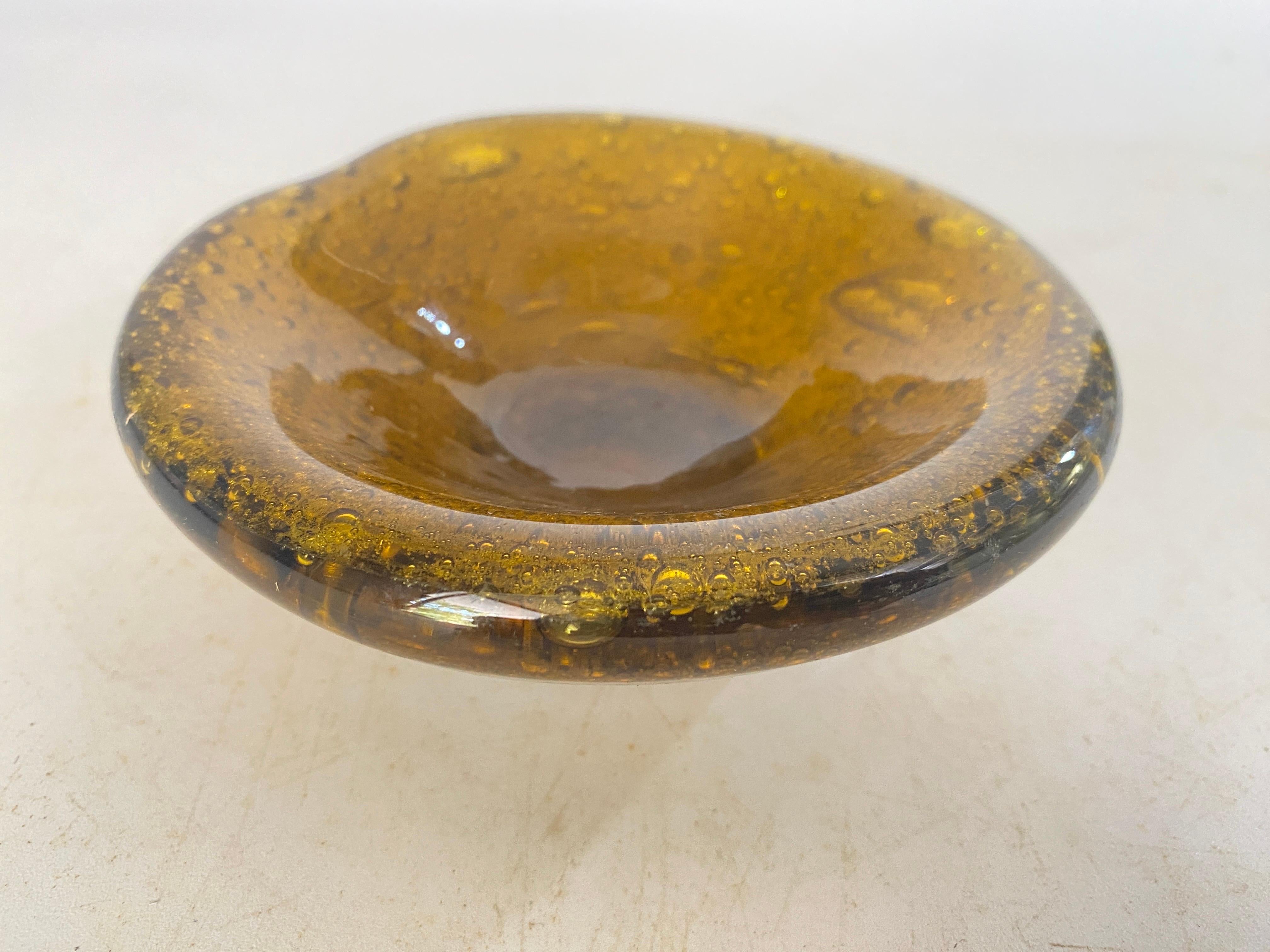 Vide Poche or Ashtray in Glass, Bubles Patterns France, circa 1970 From Biot For Sale 1
