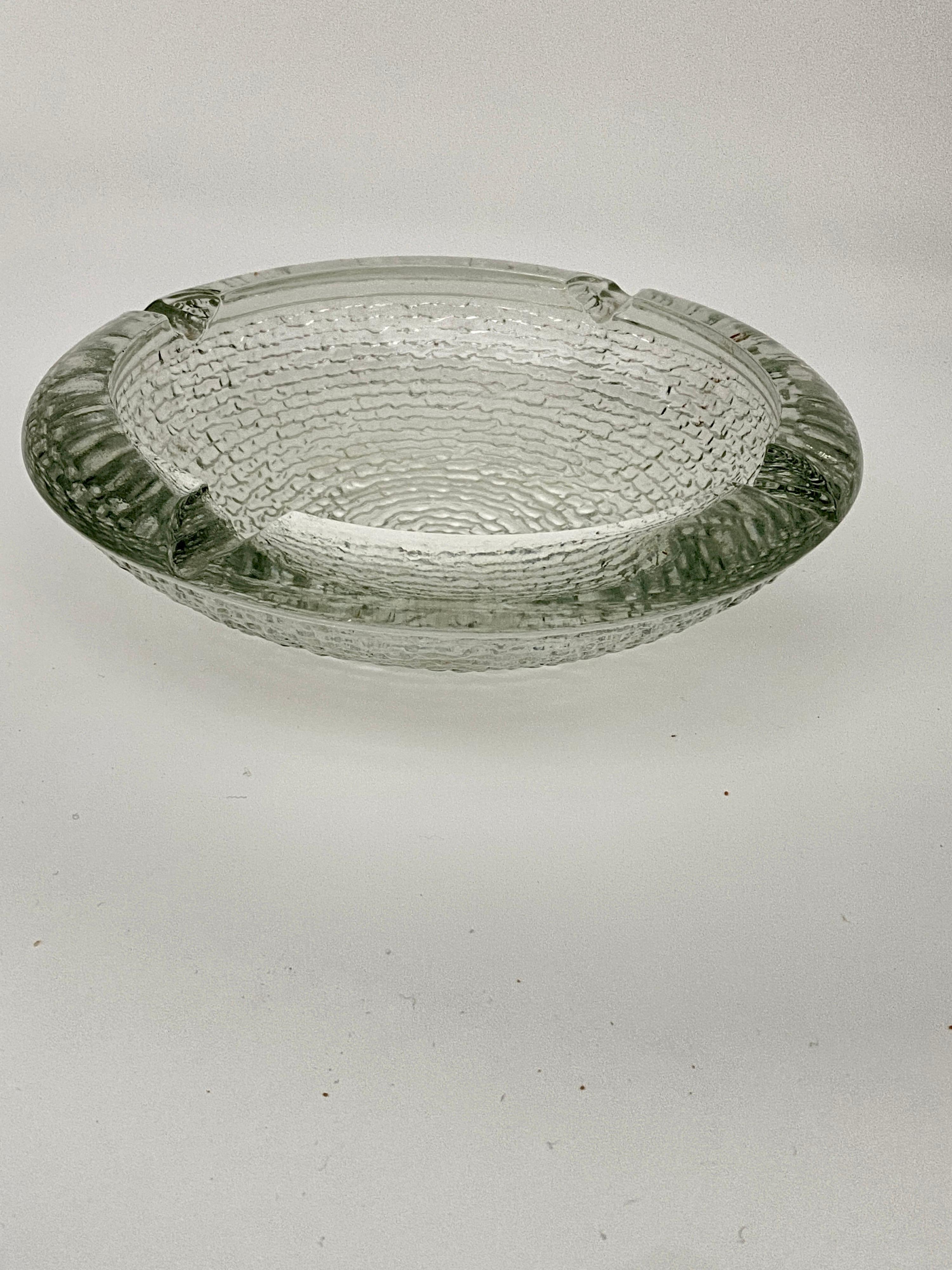 French Vide Poche or Ashtray, in Glass, Geometrical Patterns, France circa 1960 For Sale