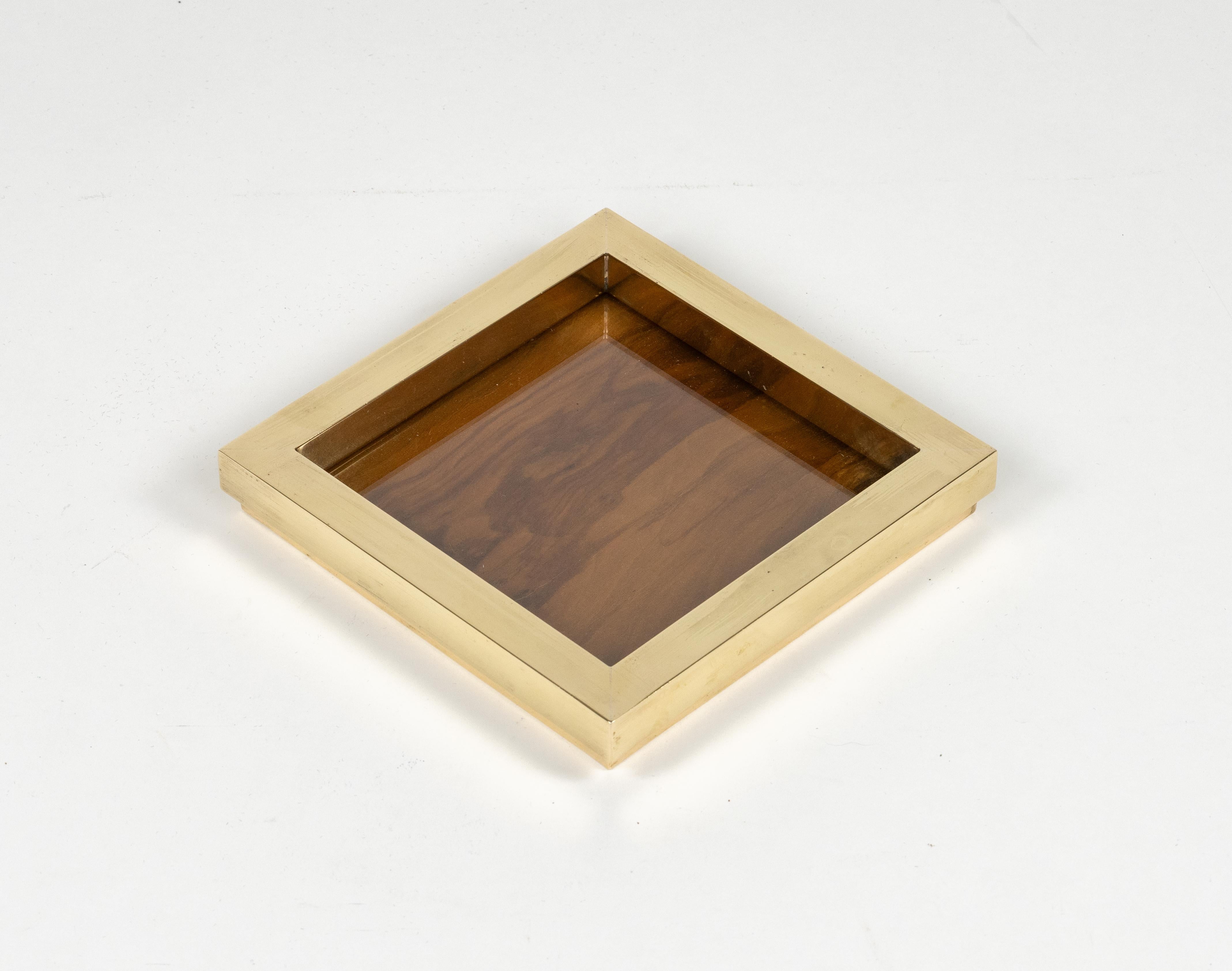 Vide-Poche or Centerpiece Brass, Wood and Glass by Tommaso Barbi, Italy 1970s 4