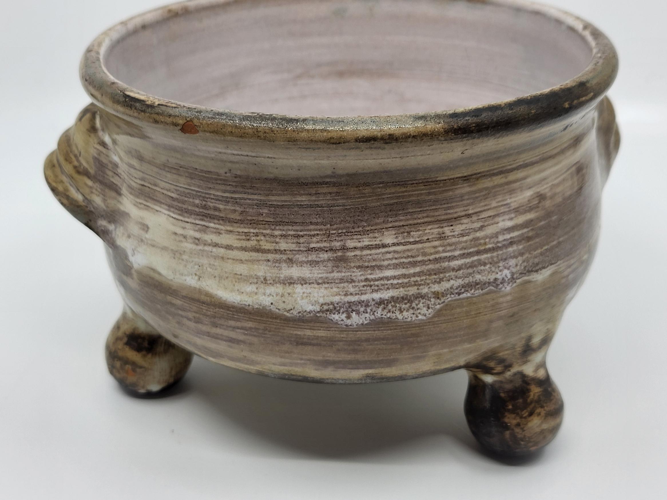 Vide poche tripode Jacques Pouchain Atelier Dieulefit, céramique Francaise 1960 Esmaltado en venta