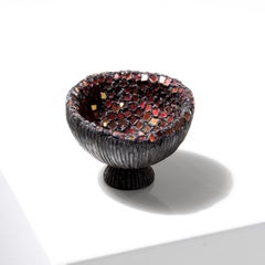 Vide-poches Cup by Line Vautrin – Talosel encrusted with garnet mirrors