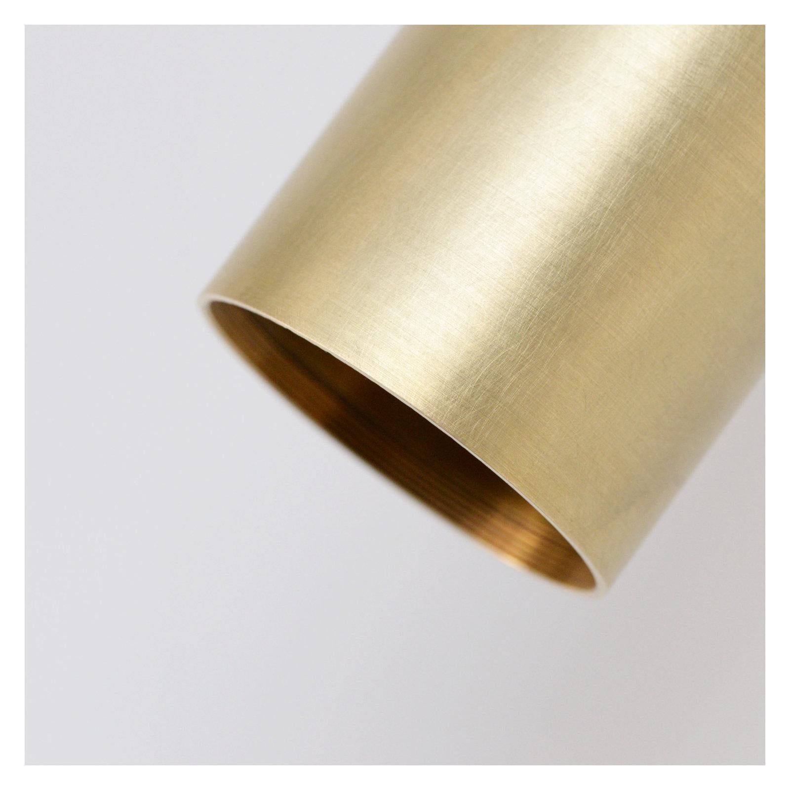 Contemporary Videre Modern Wall Light in Brushed Brass, Made in Britain For Sale