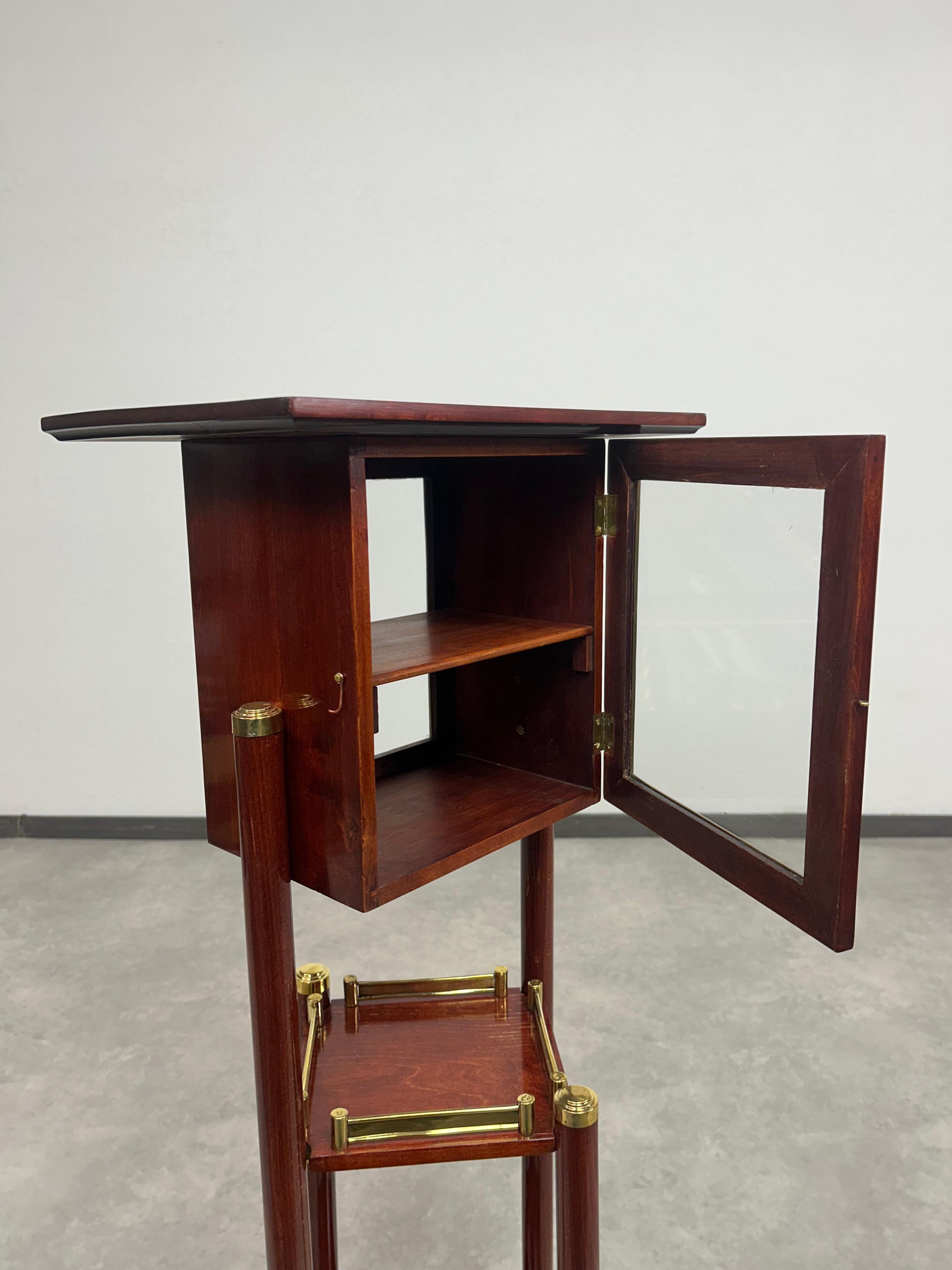 Viena Sezession Pedestal im Angebot 2