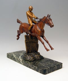 Vienna Bergman Bronze Show Jumper Jumping Horse Vintage Made, circa 1905