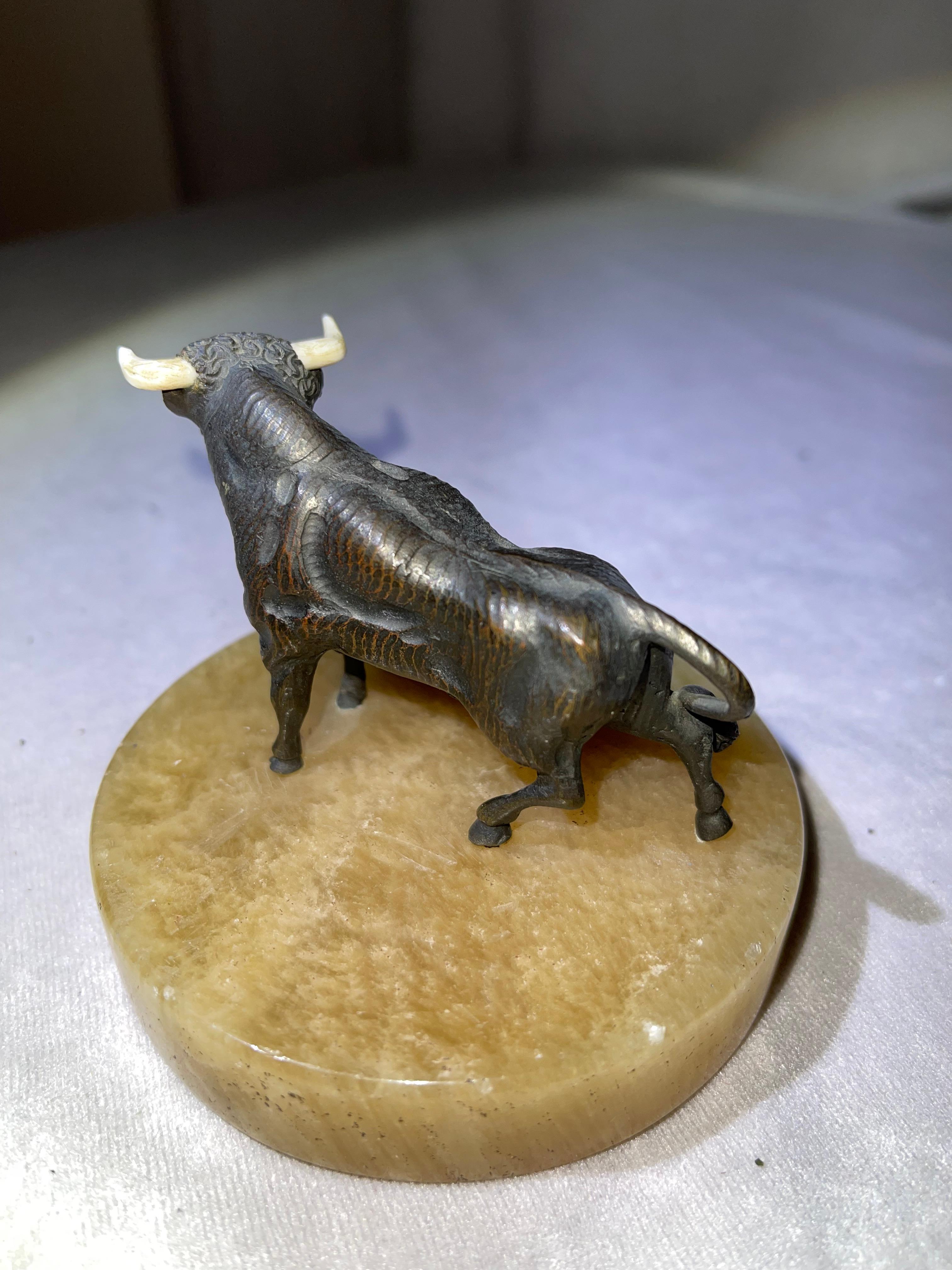 Other Vienna Bronze Bull, Mounted on Green Onyx Base, ca. 1920 For Sale