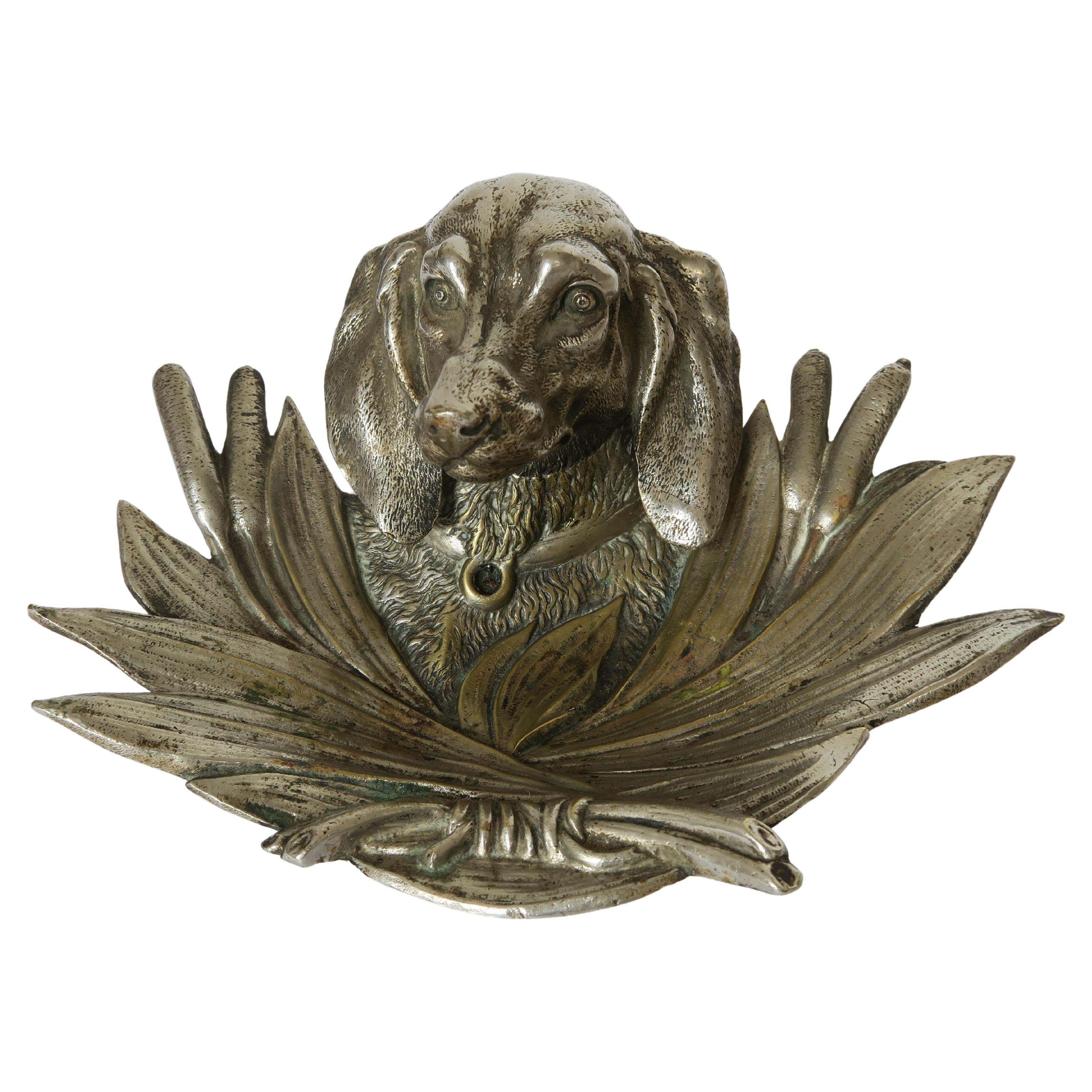 Encrier en bronze de Vienne plaqué chrome en forme de Dachshund
