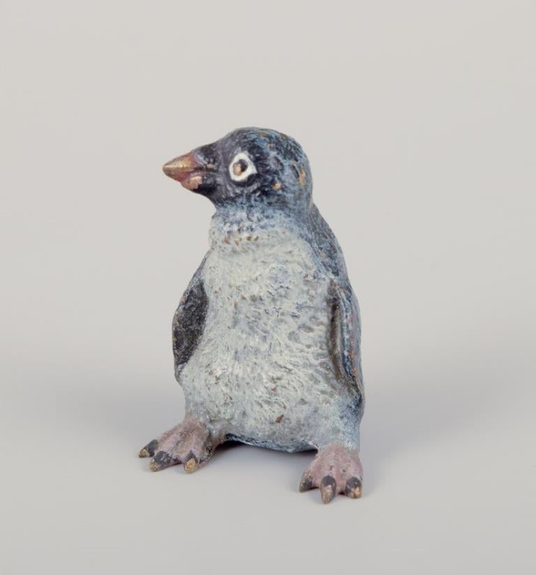 Vienna Bronze, pingüino, figura de bronce de alta calidad.
Presumiblemente por Franz Bergmann.
En excelente estado con una bonita pátina.
Austria, hacia 1900/1910.
Dimensiones: Altura 27 mm x Anchura 20 mm.