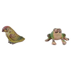 Vienna bronze, two high-quality bronze figurines. Frog and parrot.