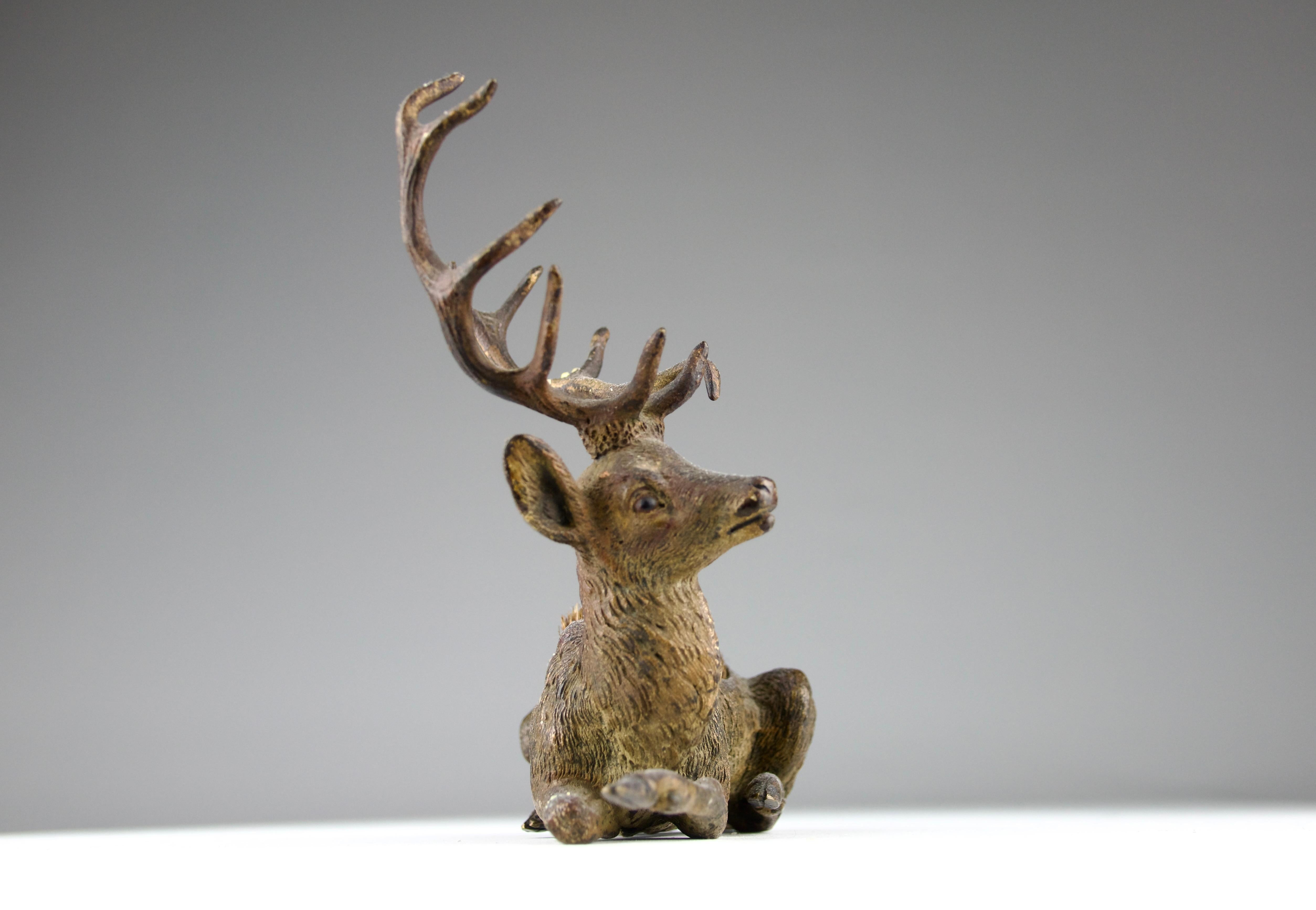 Vienna Bronzes, Deer and Doe Sculptures, 19th Century For Sale 1