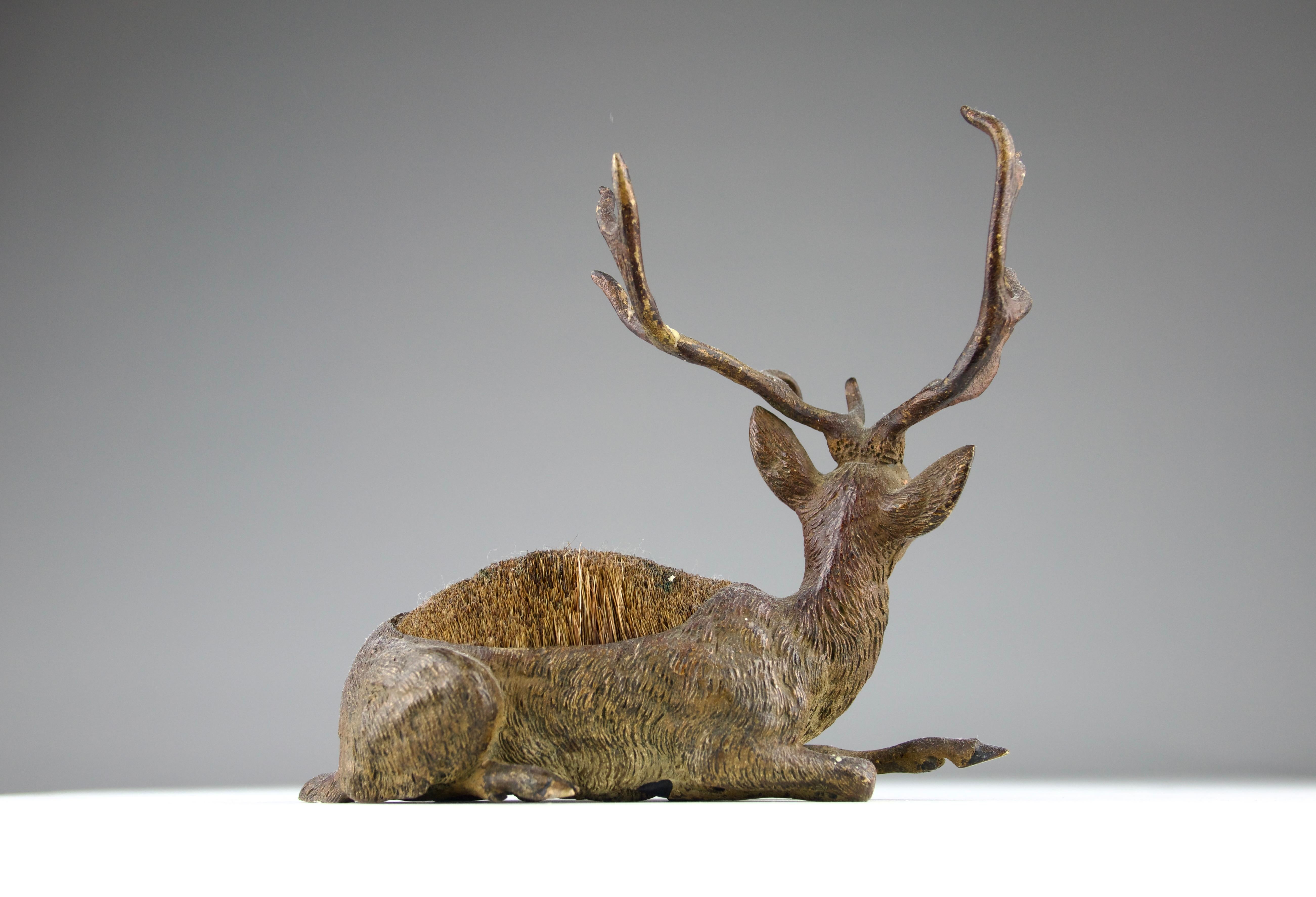 Vienna Bronzes, Deer and Doe Sculptures, 19th Century For Sale 2