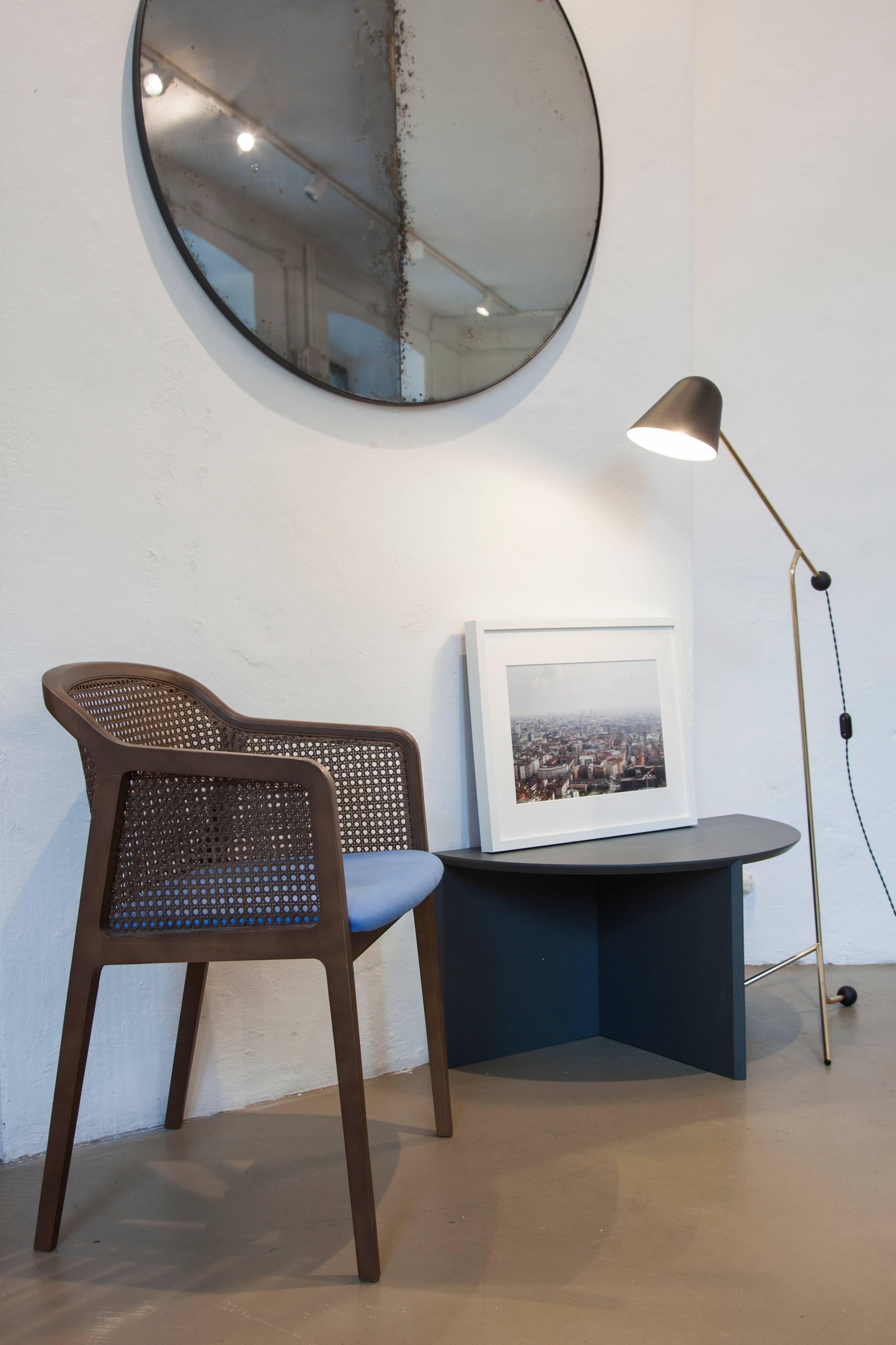 Chaise Vienna de Col, design moderne en bois et paille, assise tapissée noire en vente 6