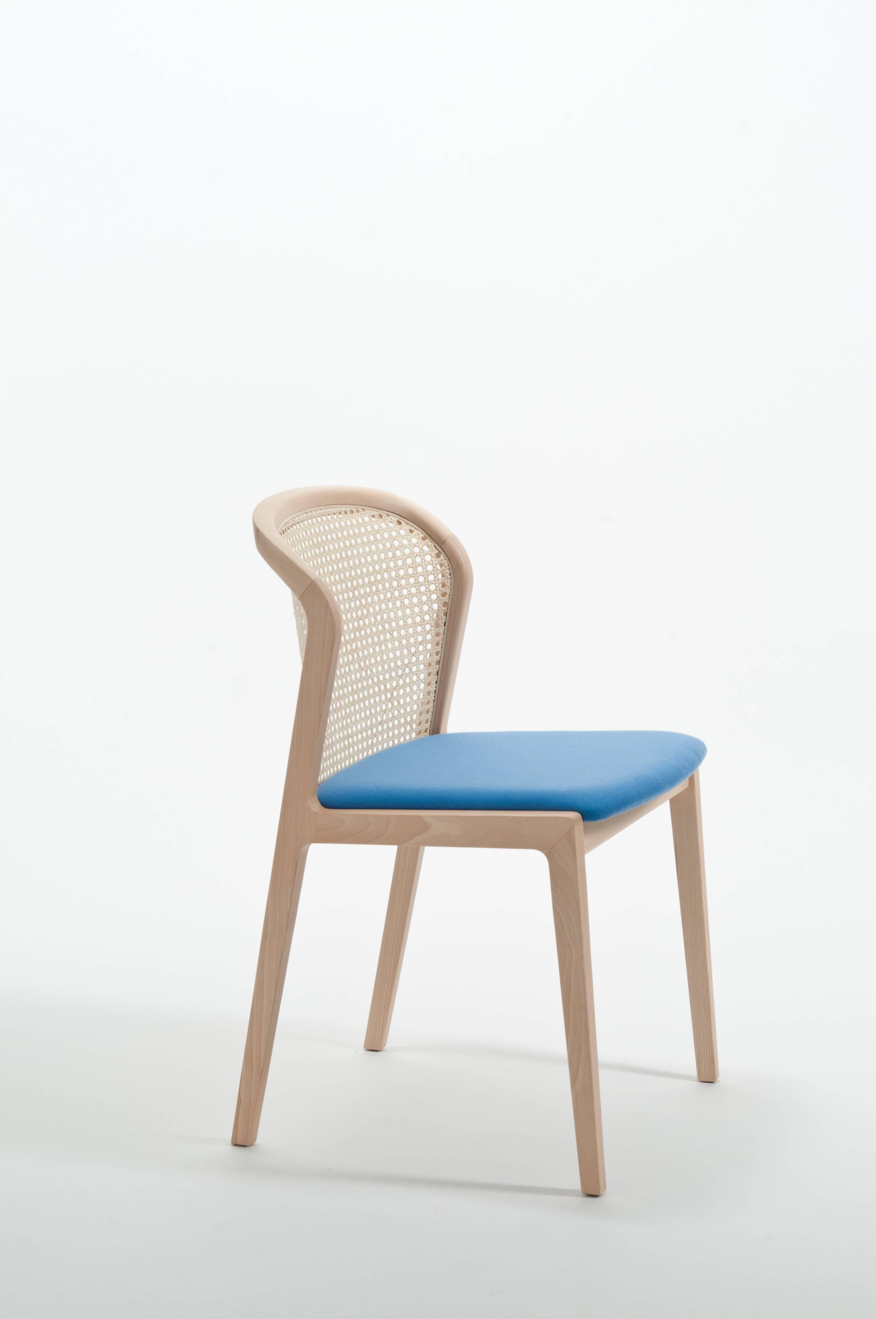 Machine-Made Vienna Chair by Colé, Modern Design in Wood and Straw, Blue Upholstered Seat For Sale