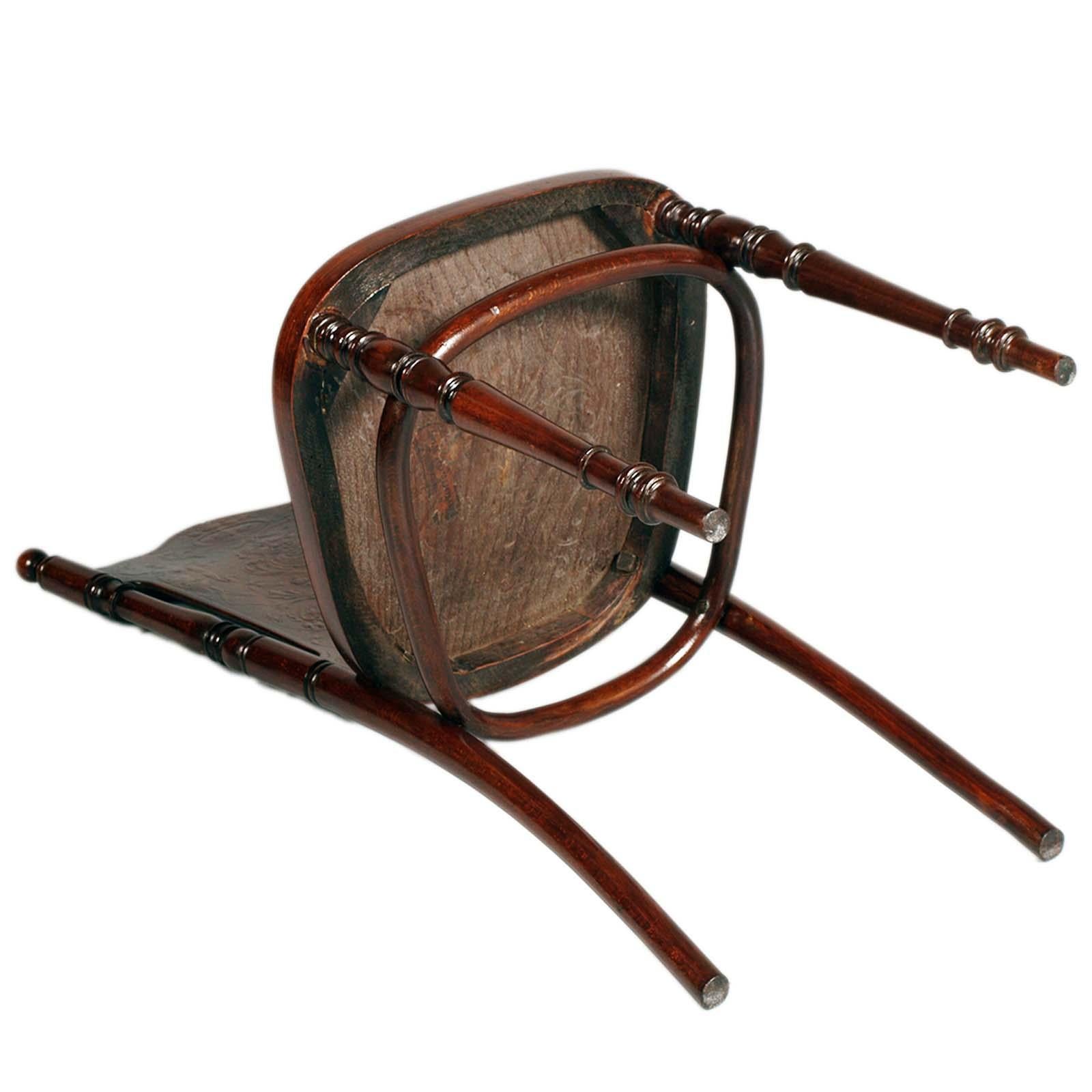 Wiener Stuhl, um 1875, Jacob & Josef Kohn. Gebogenes, gedrechseltes und gebeiztes Holz im Angebot 1