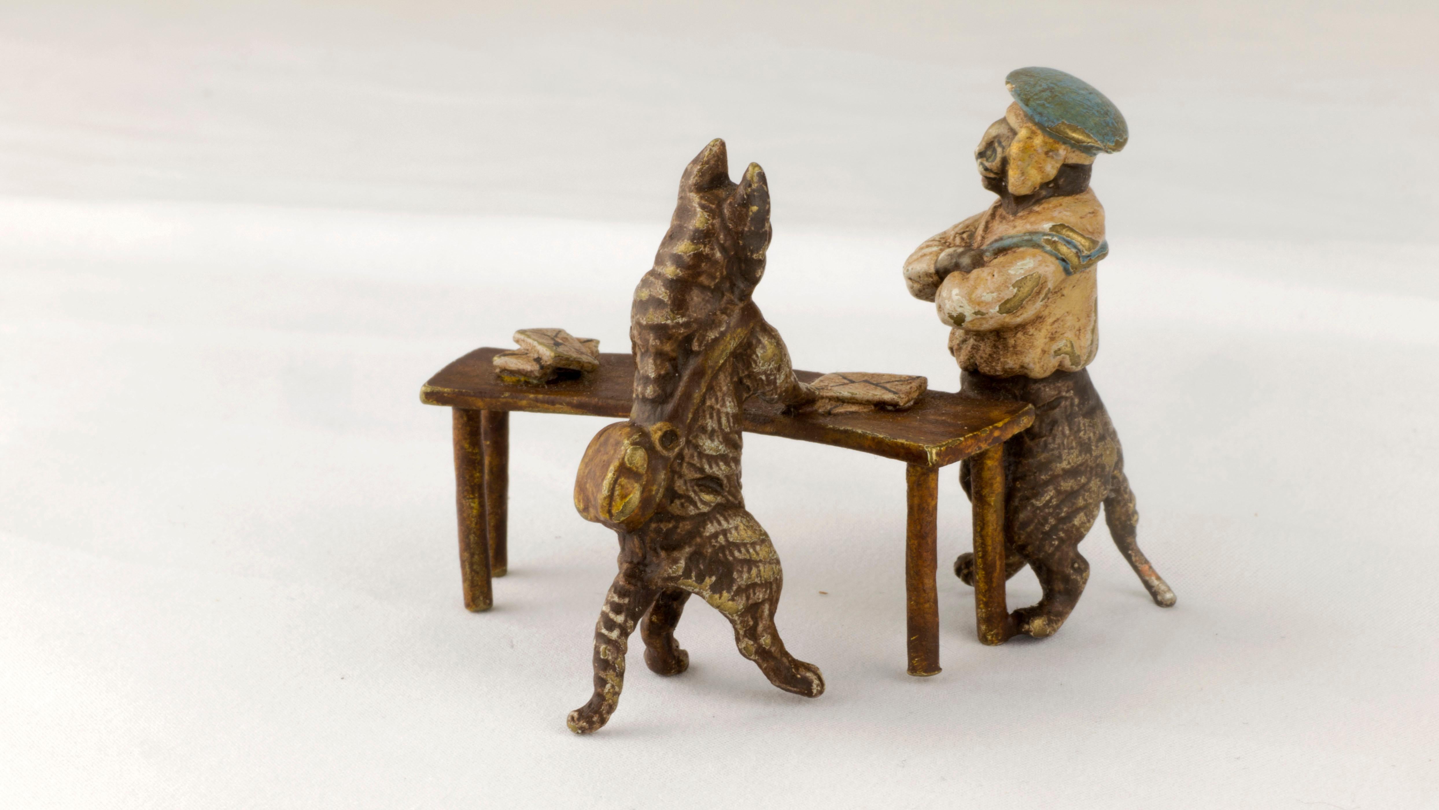Vienna Cold Painted Bronze by Franz Xaver Bergmann Postal Cat for Sailors, 1900s For Sale 2