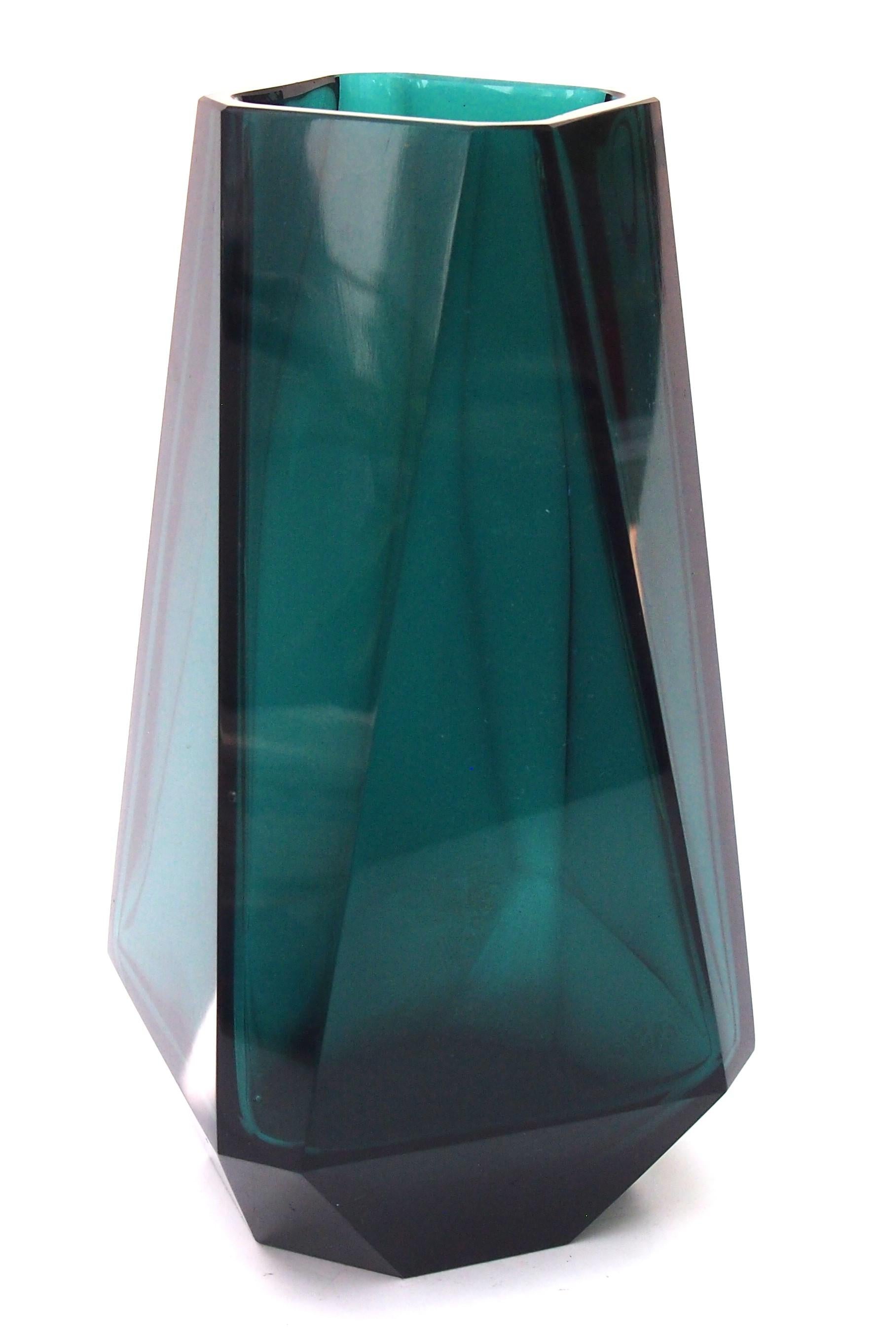 Art Deco Vienna Cut Moser Deep Green Jewel Glass Vase, 1920