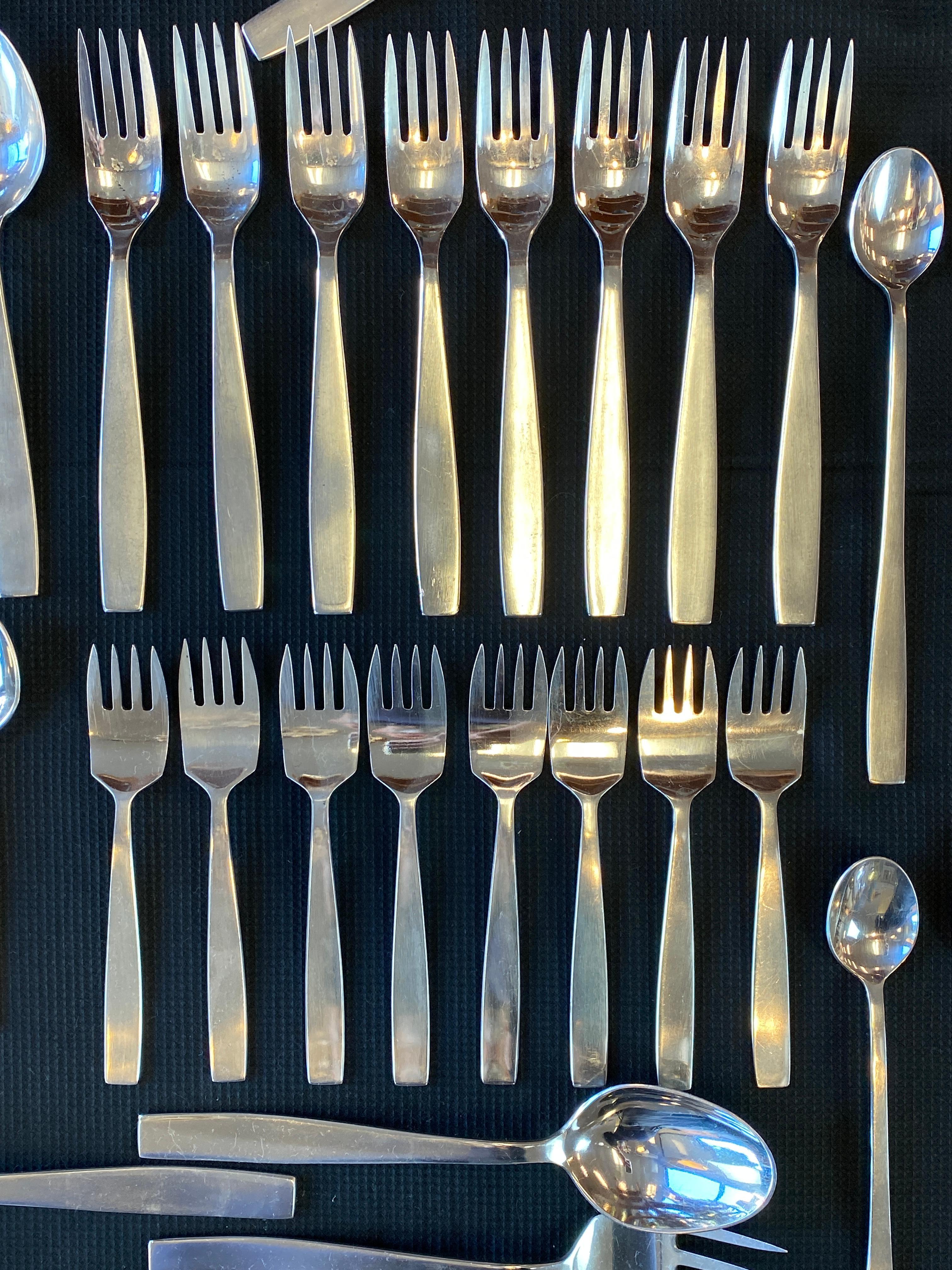 Mid-20th Century “Vienna Modern” Flatware Design by Helmut Adler for Amboss Austria 59pc Set For Sale