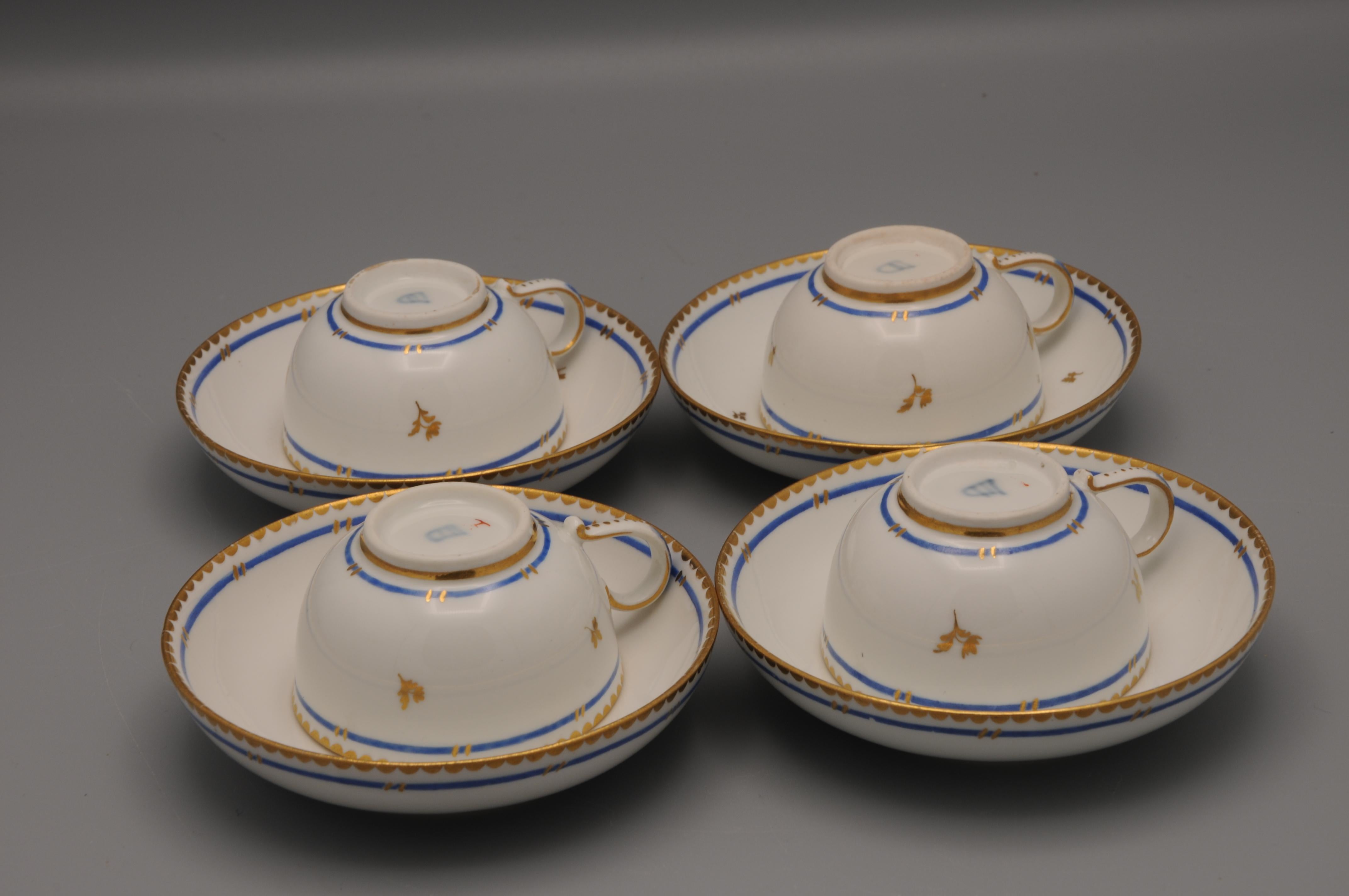 Porcelana de Viena - 4 tazas y platillos, 1781 en venta 1