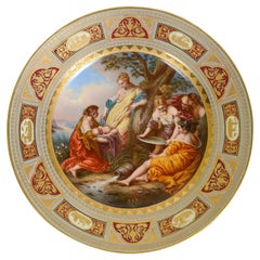 Cargador de porcelana vienesa que representa el "Nacimiento de Adonis" Finales del siglo XIX