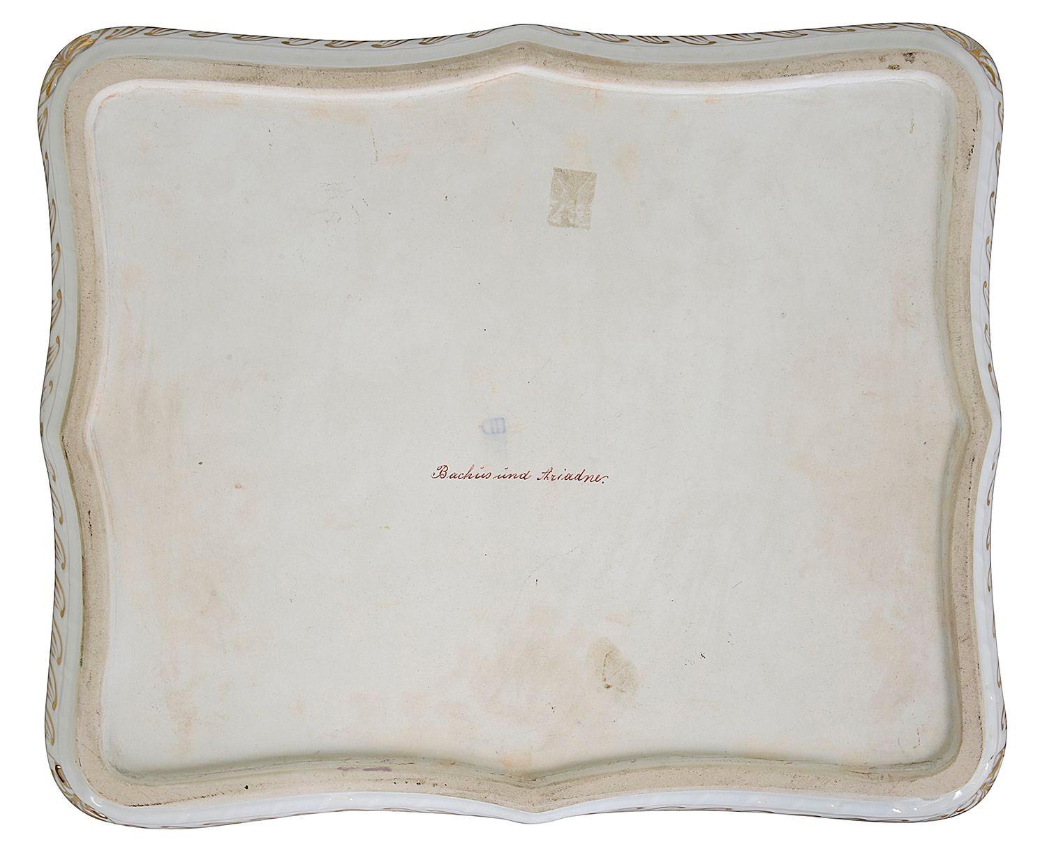 Bandeja de porcelana de Viena, representando a Baco + Ariadna, S. XIX Porcelana en venta