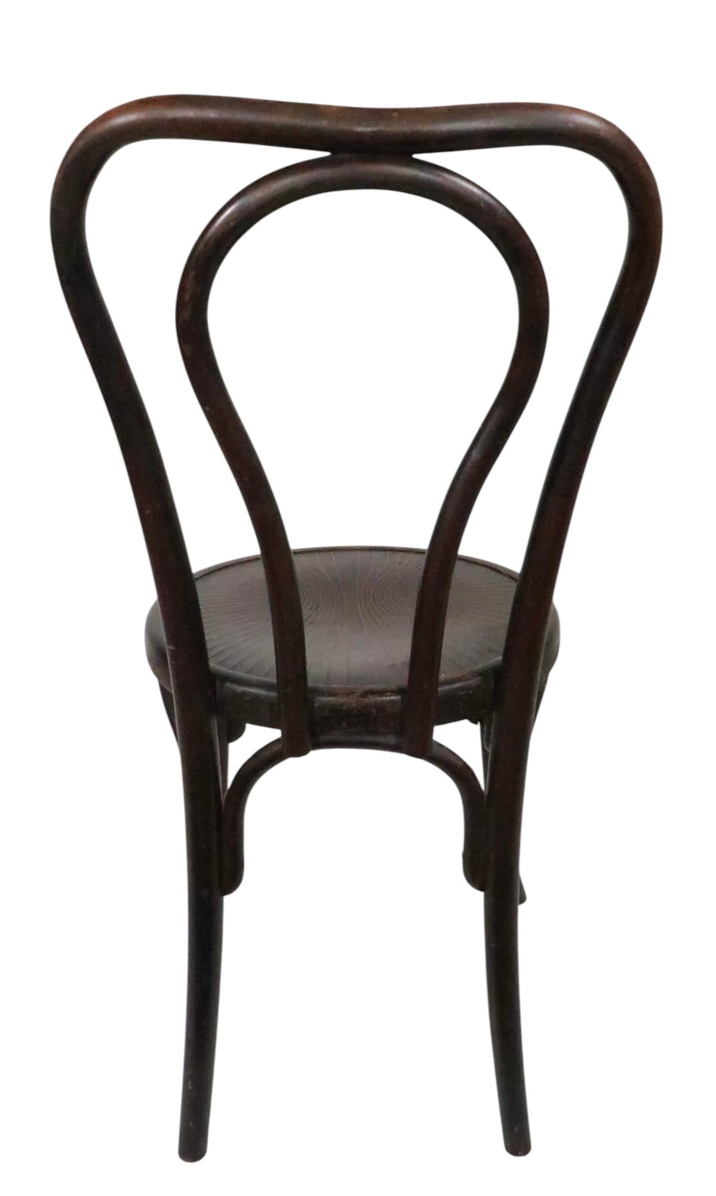 Chaise de salle à manger bistro Secesionist Vienna en bois cintré de Fischel d'après Thonet en vente 10