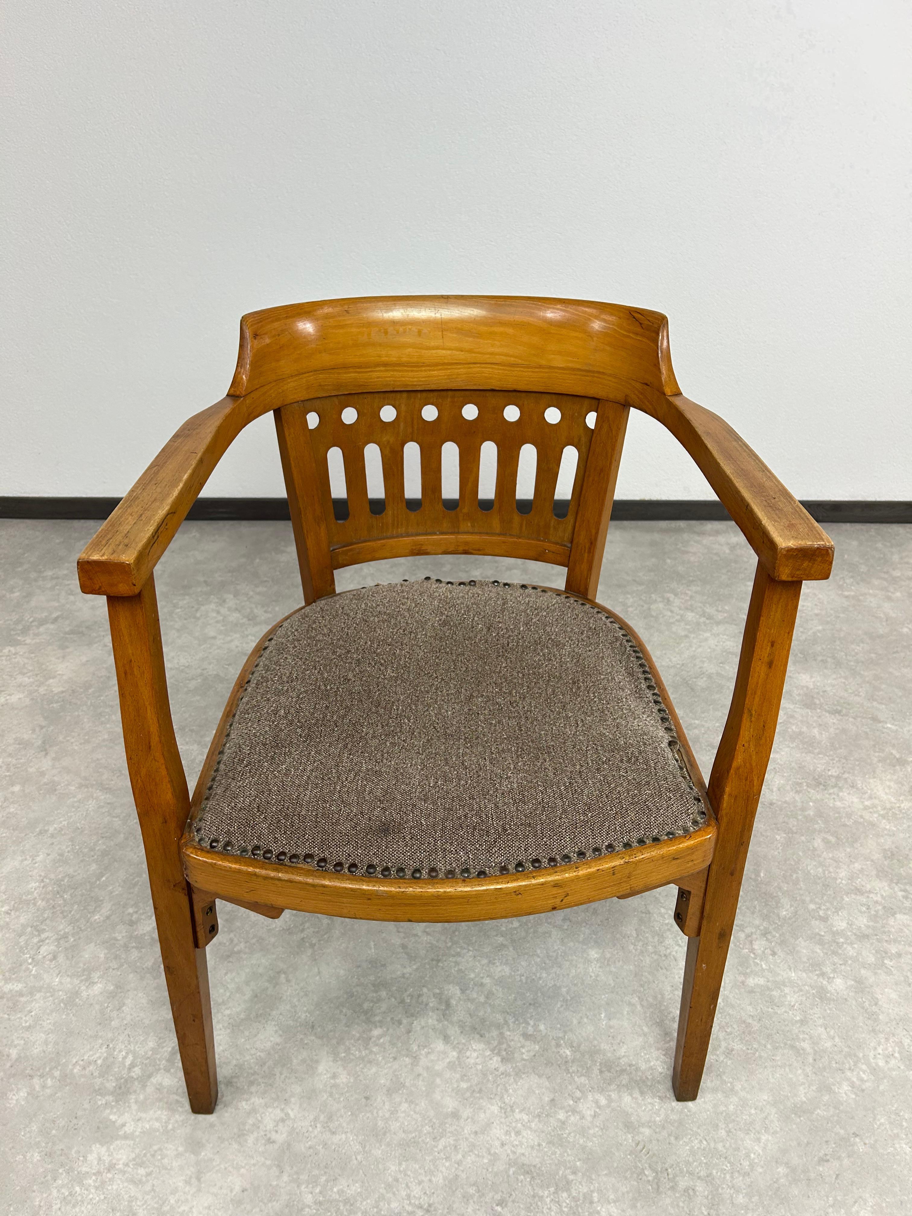 Sillón de secesión vienés de Otto Wagner ejecutado por Pancota Viena Austríaco en venta