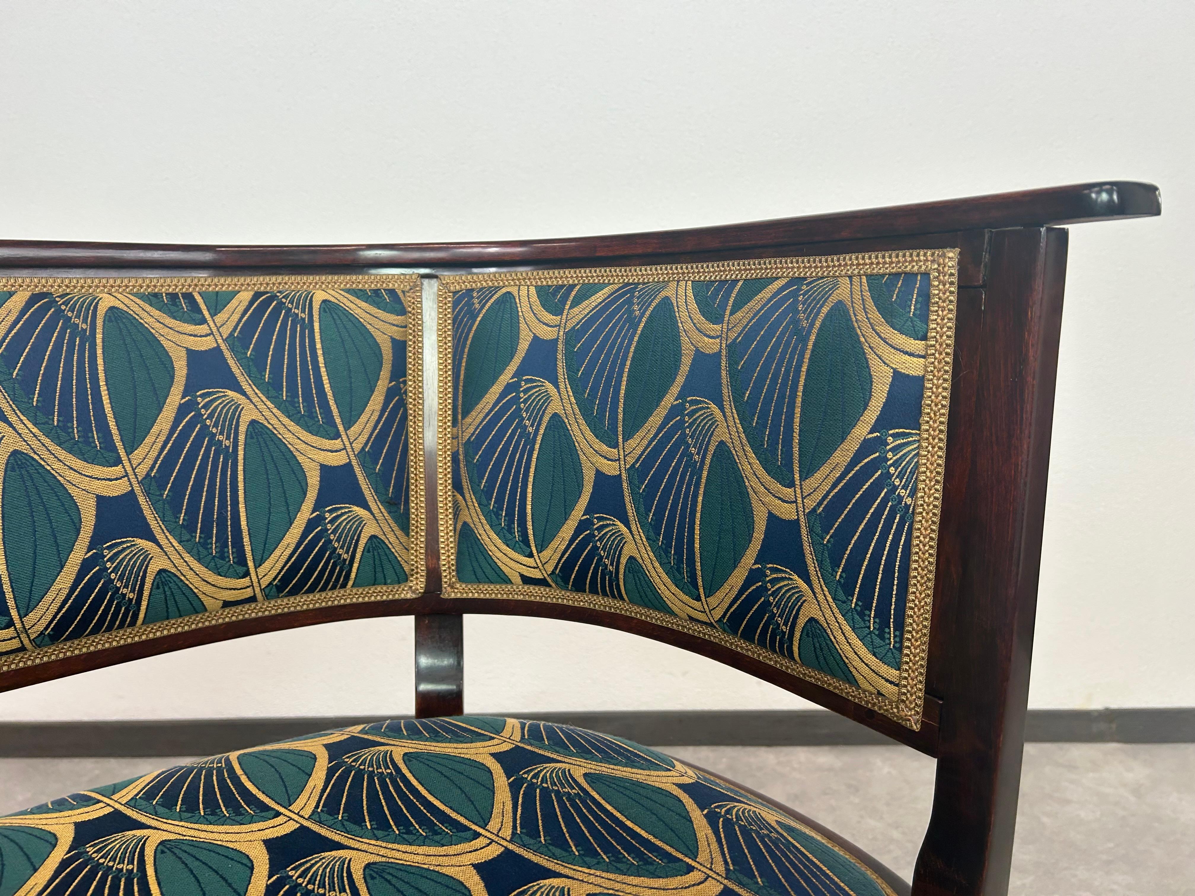 Banc de la Sécession viennoise n° 4275 de Thonet attr. Marcel Kammerer Excellent état - En vente à Banská Štiavnica, SK