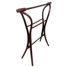Vienna Secession Bent Oak Mute Servant Valet by Thonet No.101