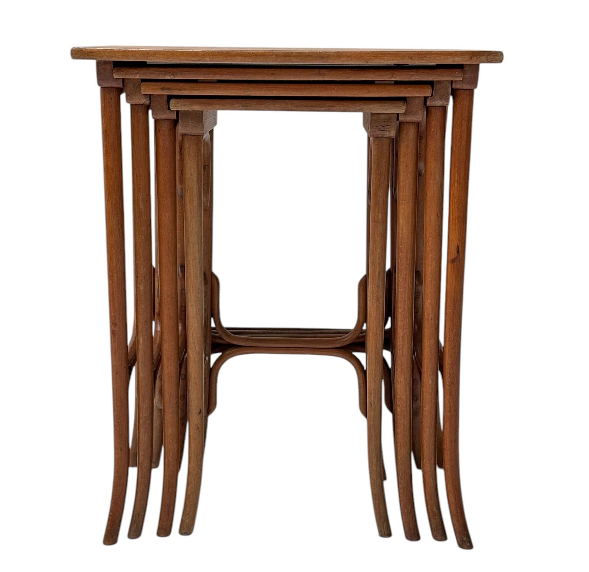 Vienna Secession Bentwood Nesting Tables by Michael Thonet for Thonet, 1900s For Sale 4