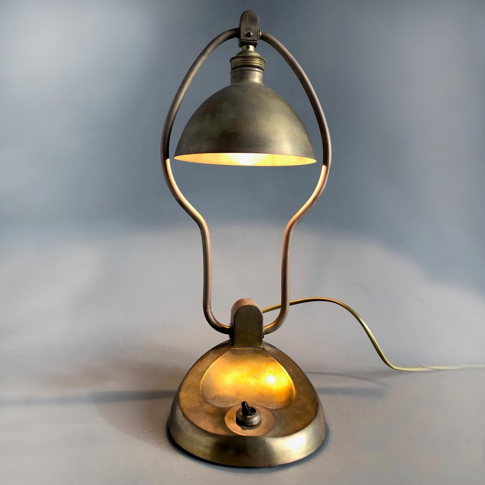 Austrian Vienna Secession Brass Table Lamp, 1900s For Sale