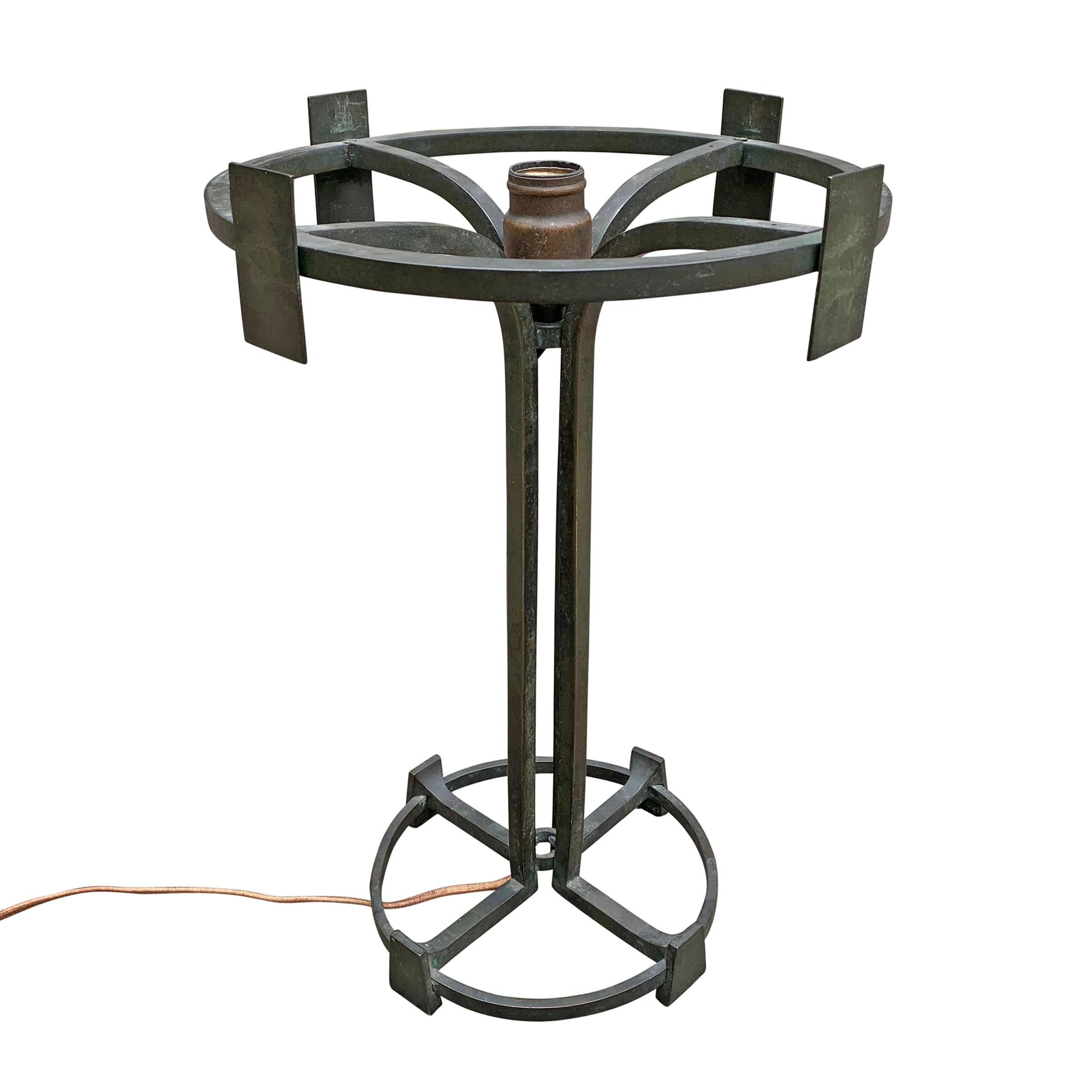 Vienna Secession Bronze Table Lamp For Sale 3