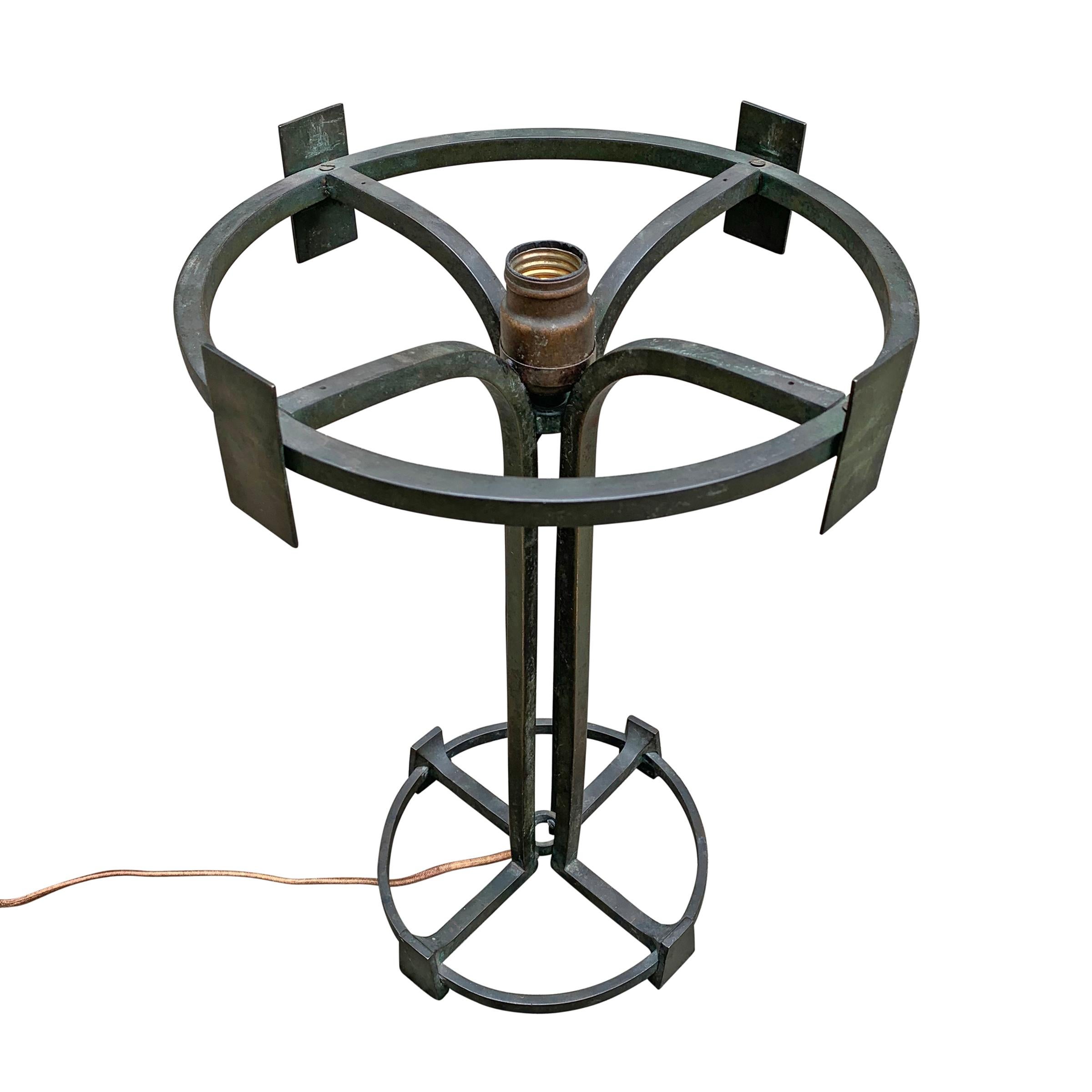 Vienna Secession Bronze Table Lamp For Sale 4