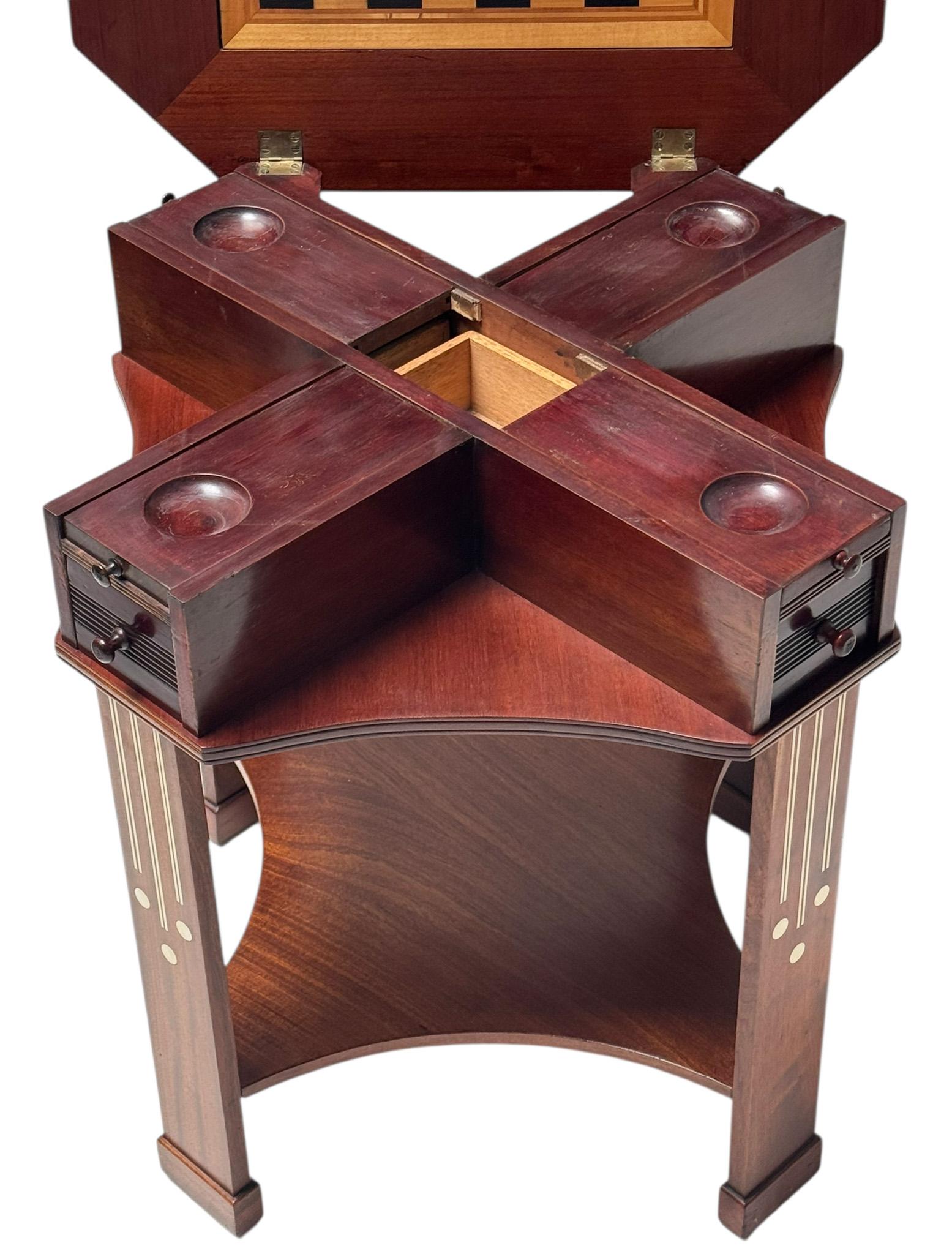 Mesa de ajedrez o mesa de juego de la Secesión vienesa, 1900 en venta 7