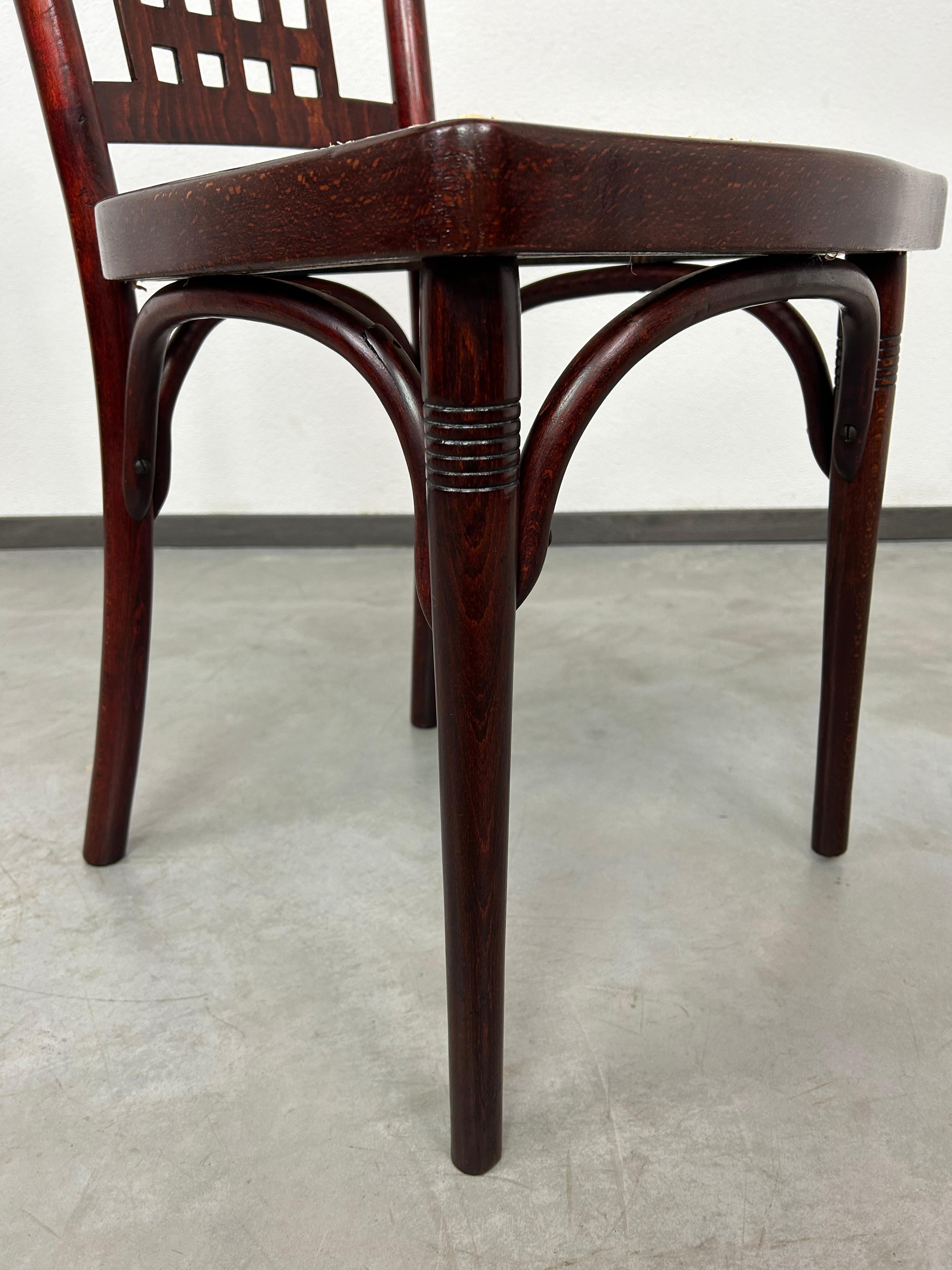 Rattan Vienna secession dining chair no.235 by Otto Wagner for J&J Kohn For Sale