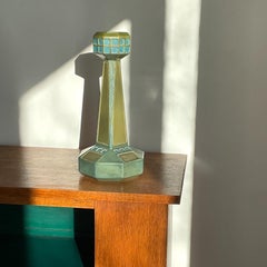 Jarrón de barro vidriado de la Secesión de Viena, Austria, hacia 1902