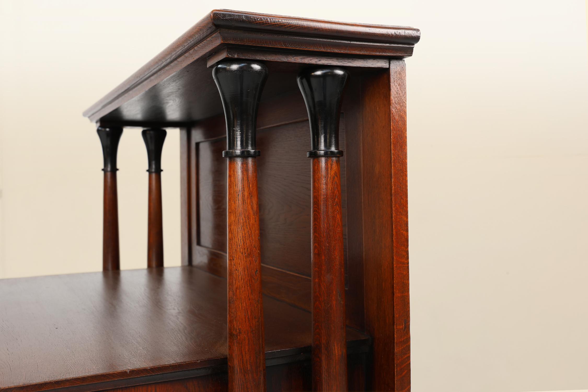 Haute armoire de la Sécession viennoise dans le style Art nouveau viennois, Autriche vers 1905 en vente 11