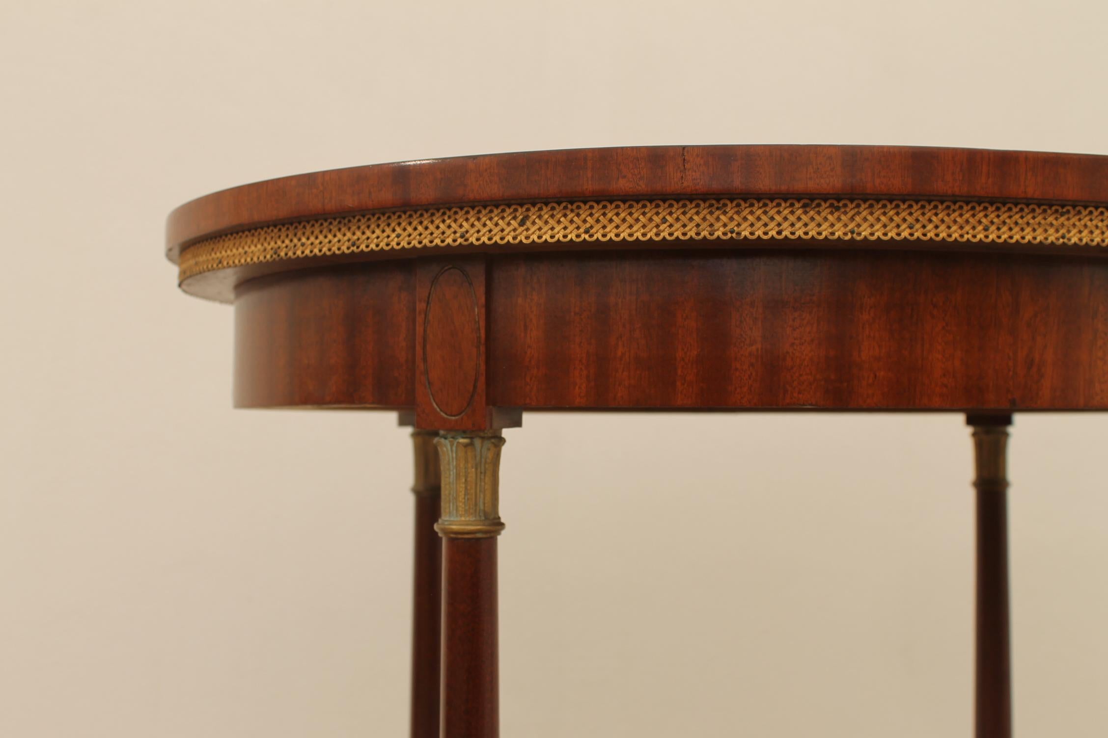 Veneer Vienna Secession Mahogany Side Table, circa 1915 For Sale