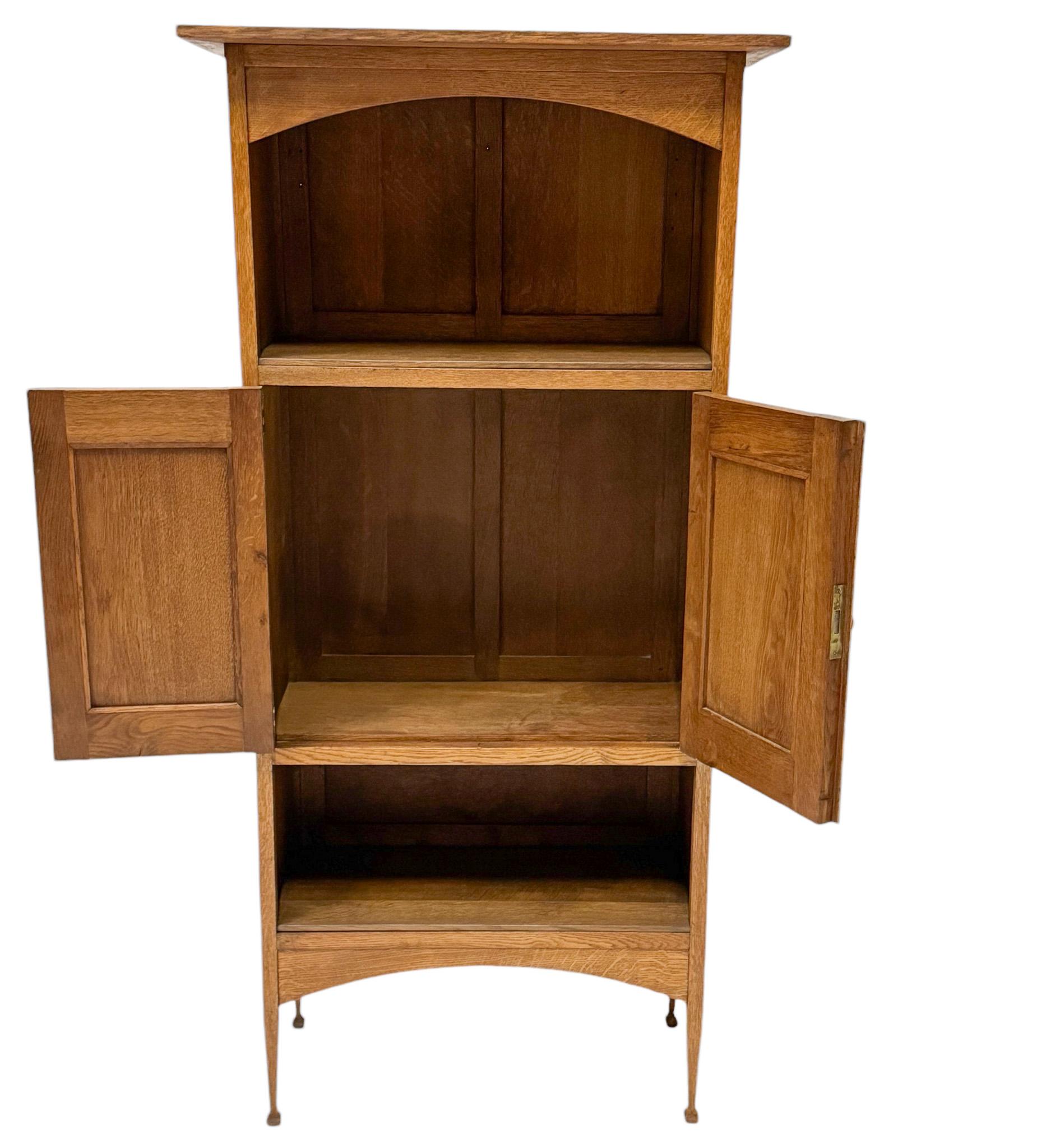 Early 20th Century Vienna Secession Oak Bookcase Austria, 1900s For Sale