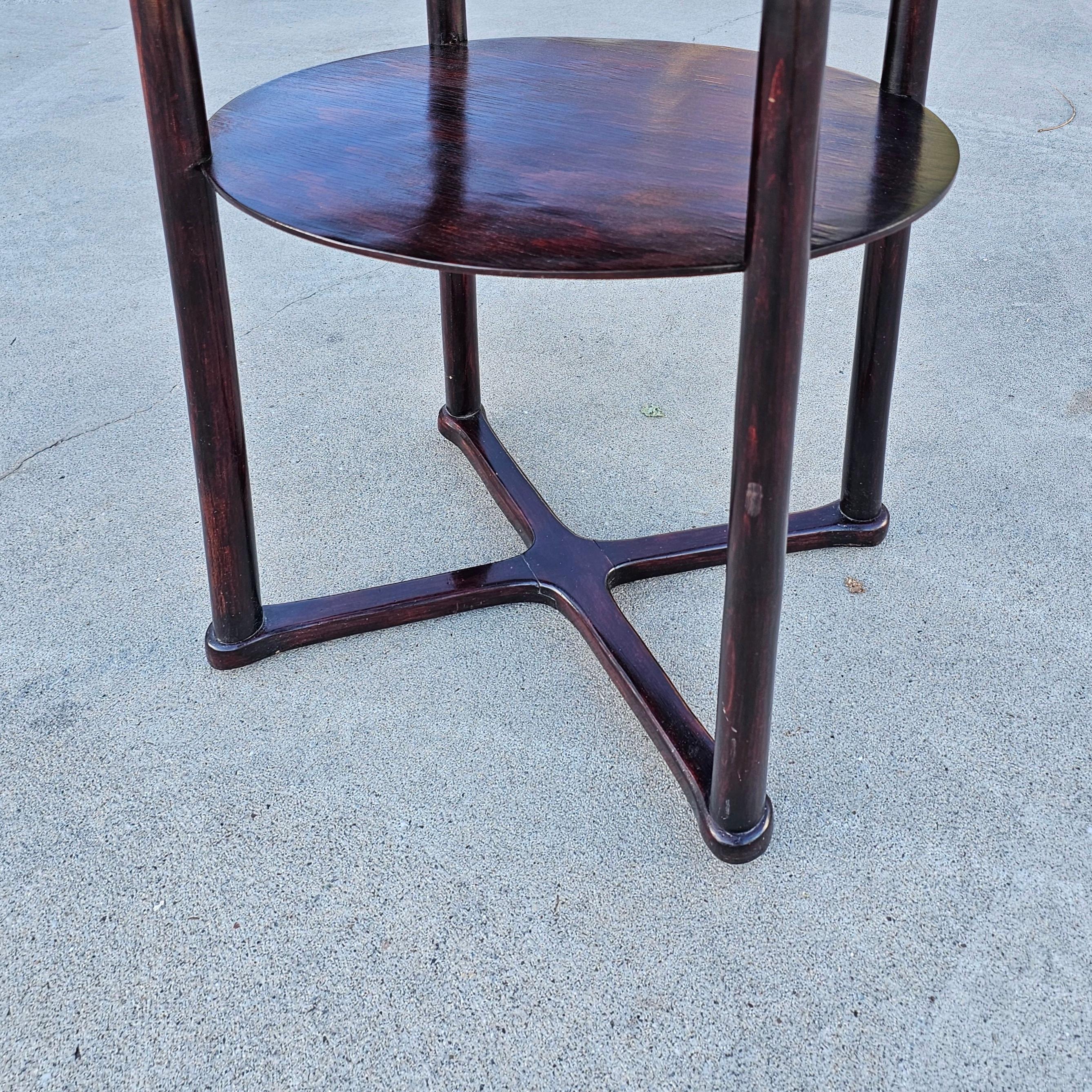 Vienna Secession Oval Side Table Model 960/2 designed by Josef Hoffmann, 1910s For Sale 1