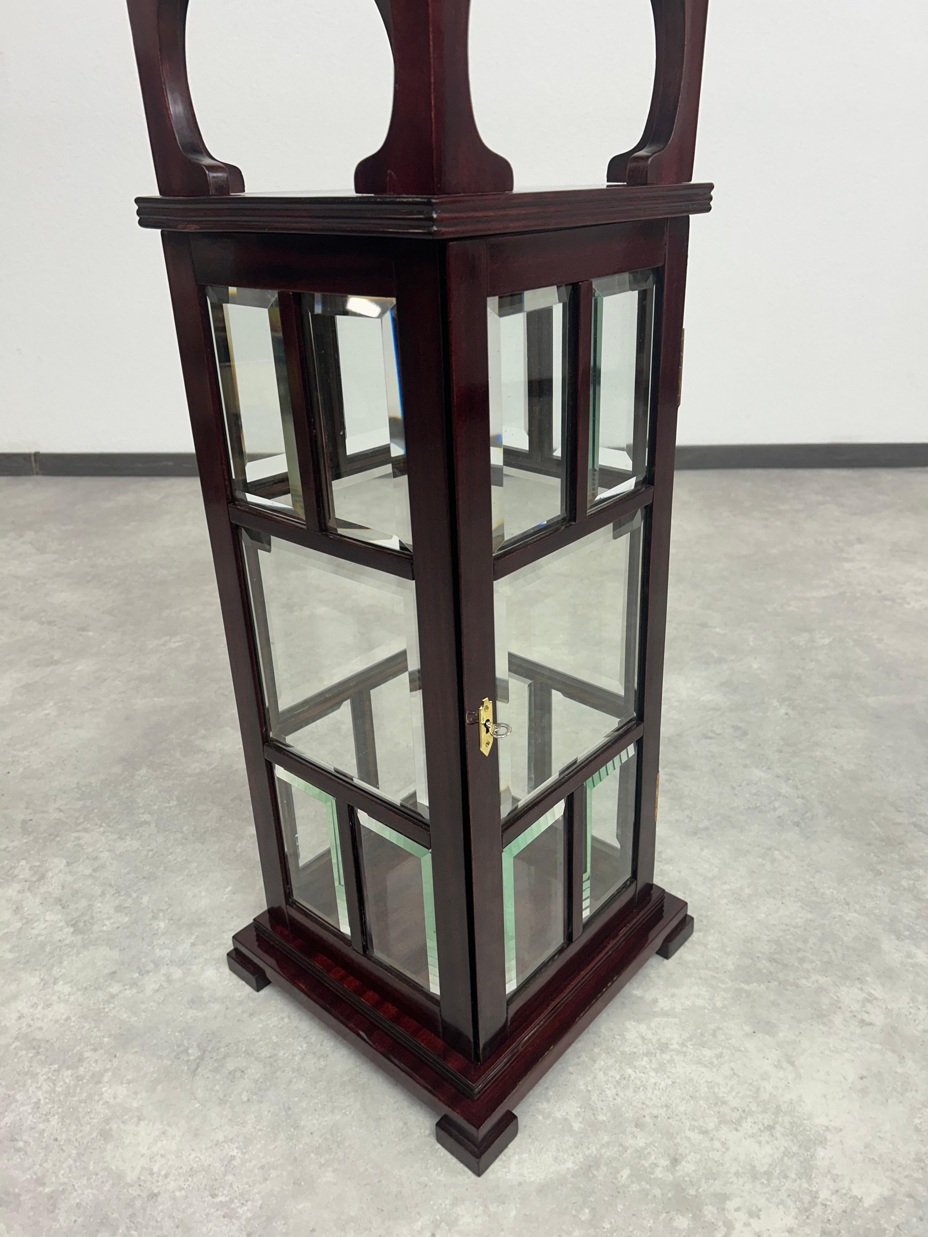 Wien Sezession Pedestal (Wiener Secession) im Angebot