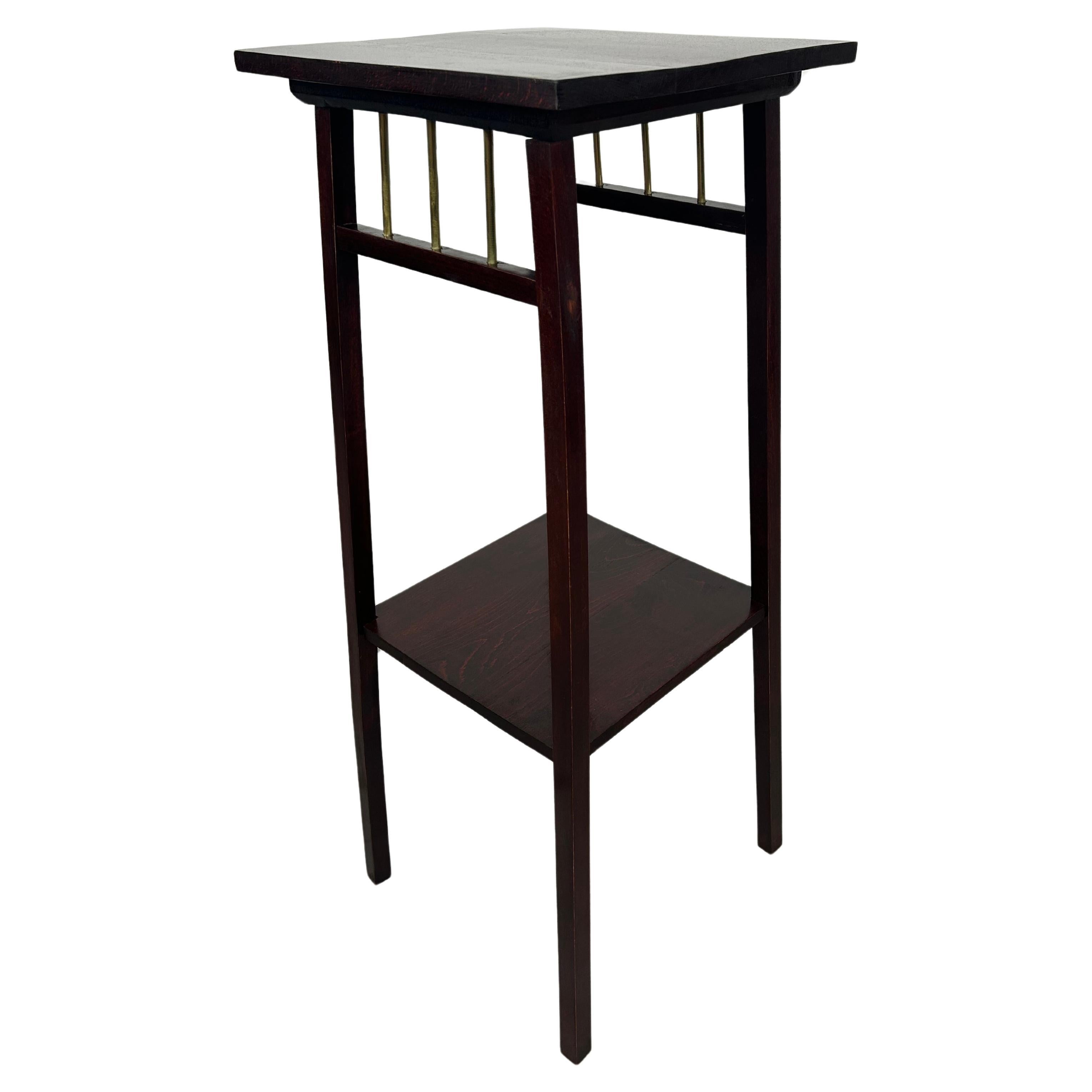 What do you do with old plant stands?