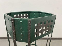 Mesa para plantas de la Secesión de Viena