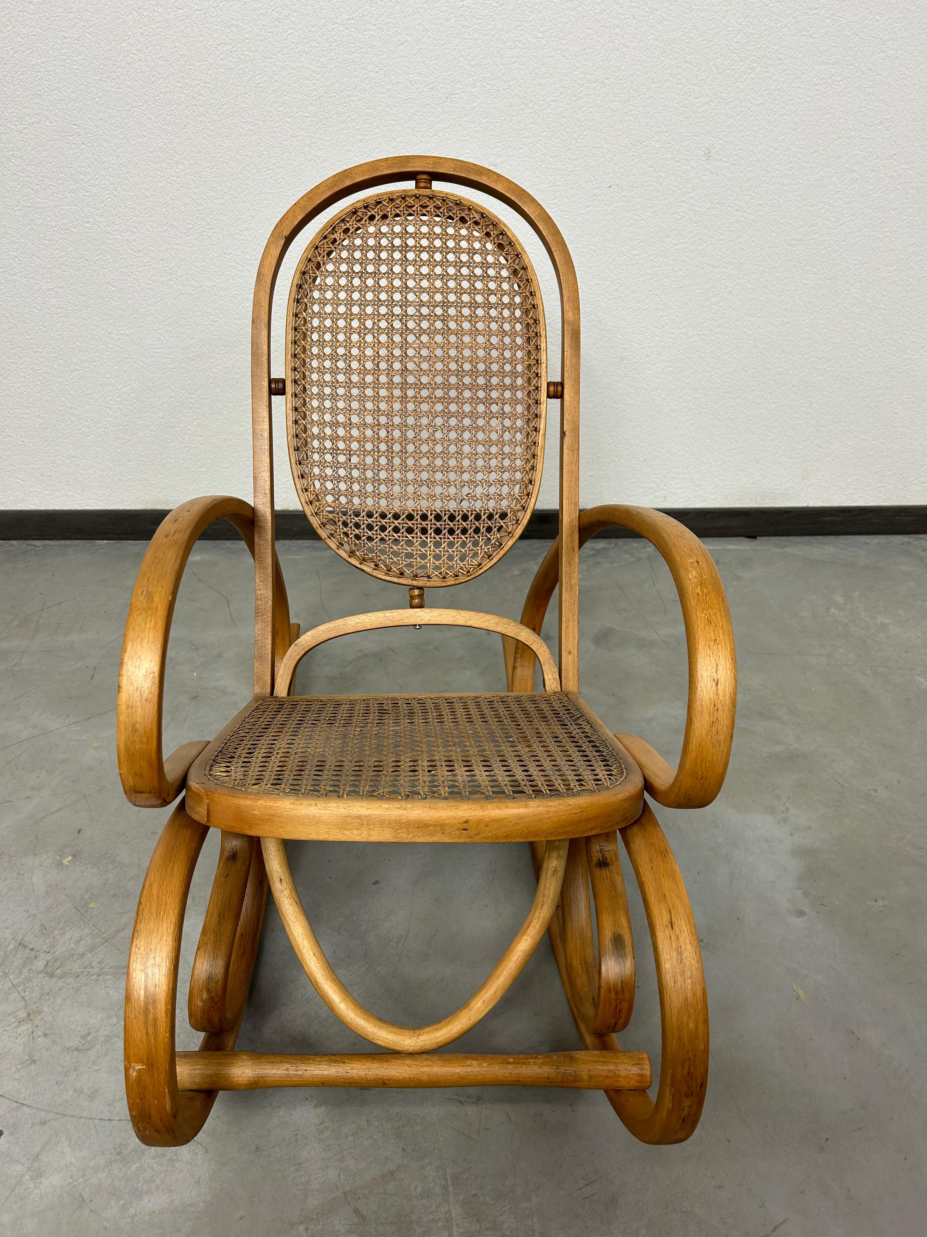 Vienna secession rocking chair for children in very nice original condition.