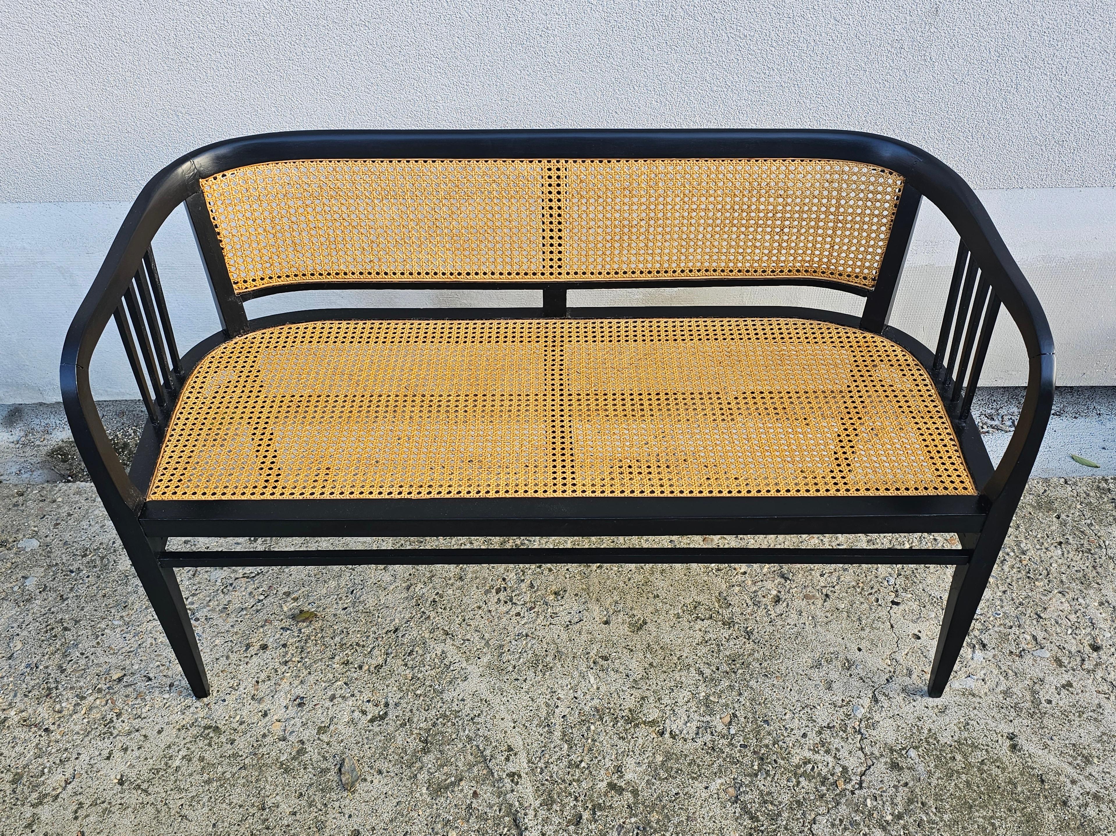 Vienna Secession Settee done in beech with the cane seat and backrest In Good Condition For Sale In Beograd, RS