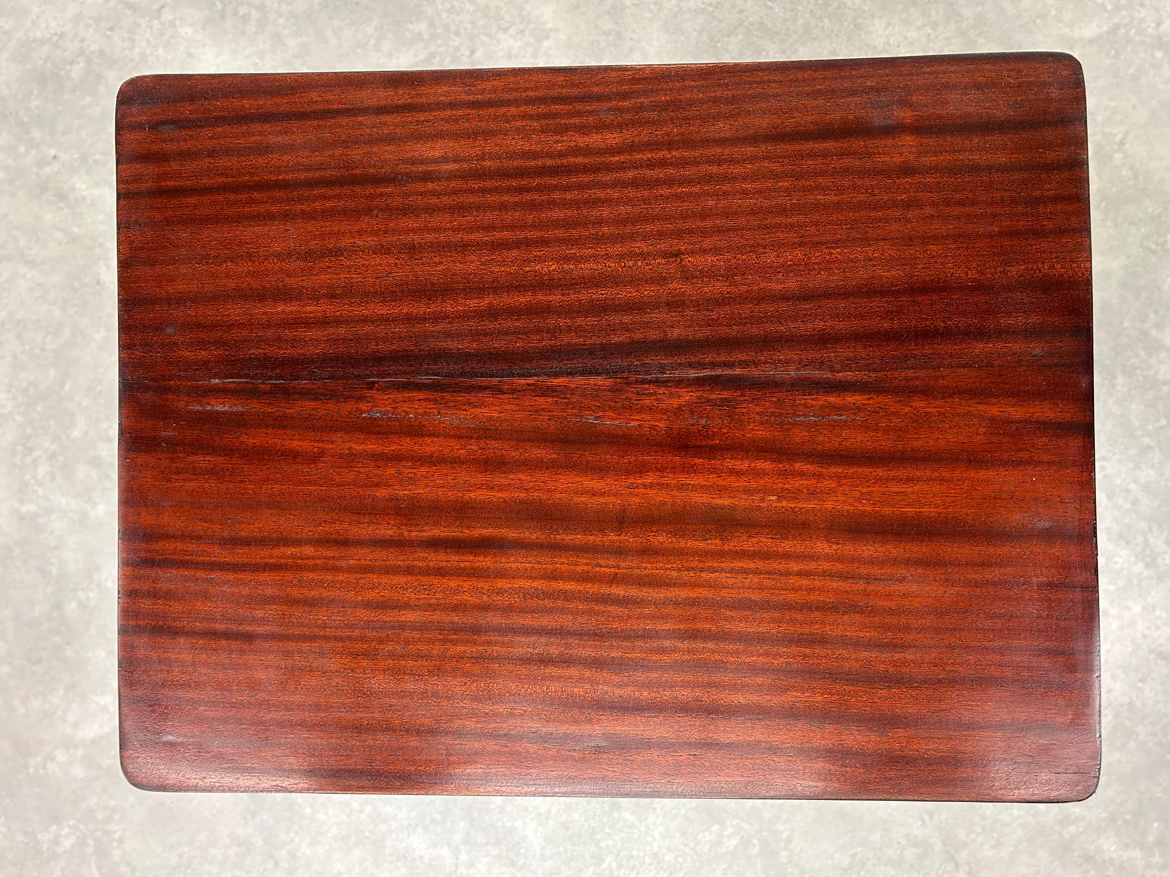 Autrichien Vienna secession side table en vente