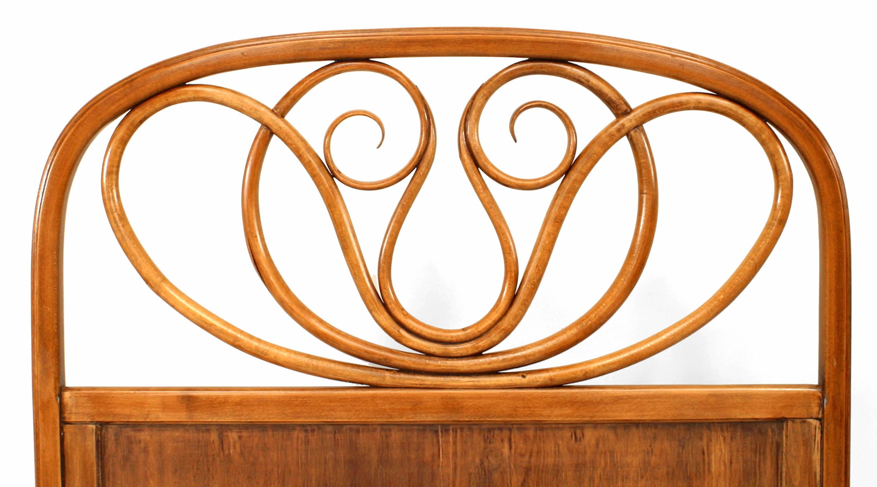 bentwood bed