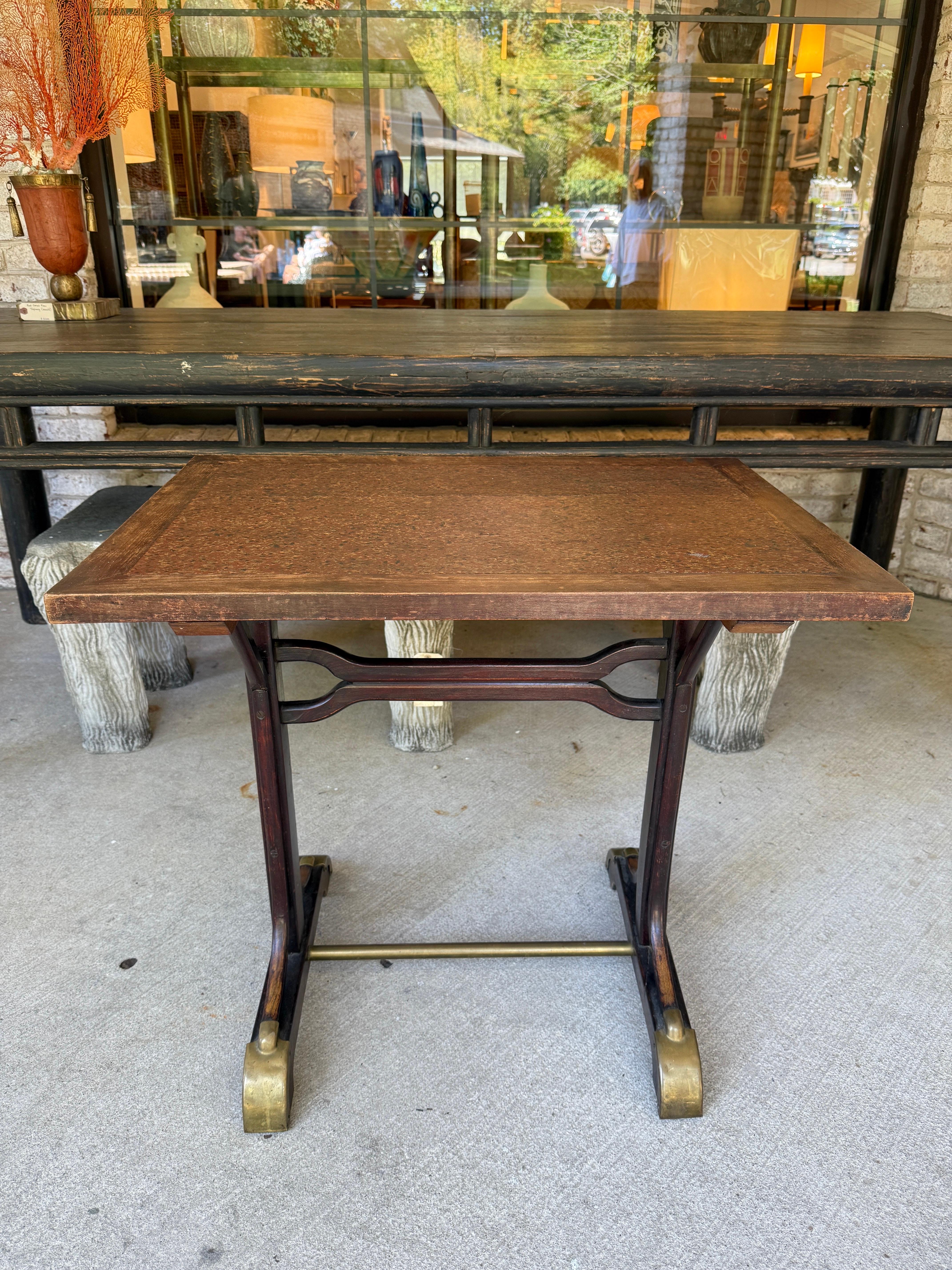 XX secolo Scrivania/tavolino Thonet in stile Secessione Viennese in vendita